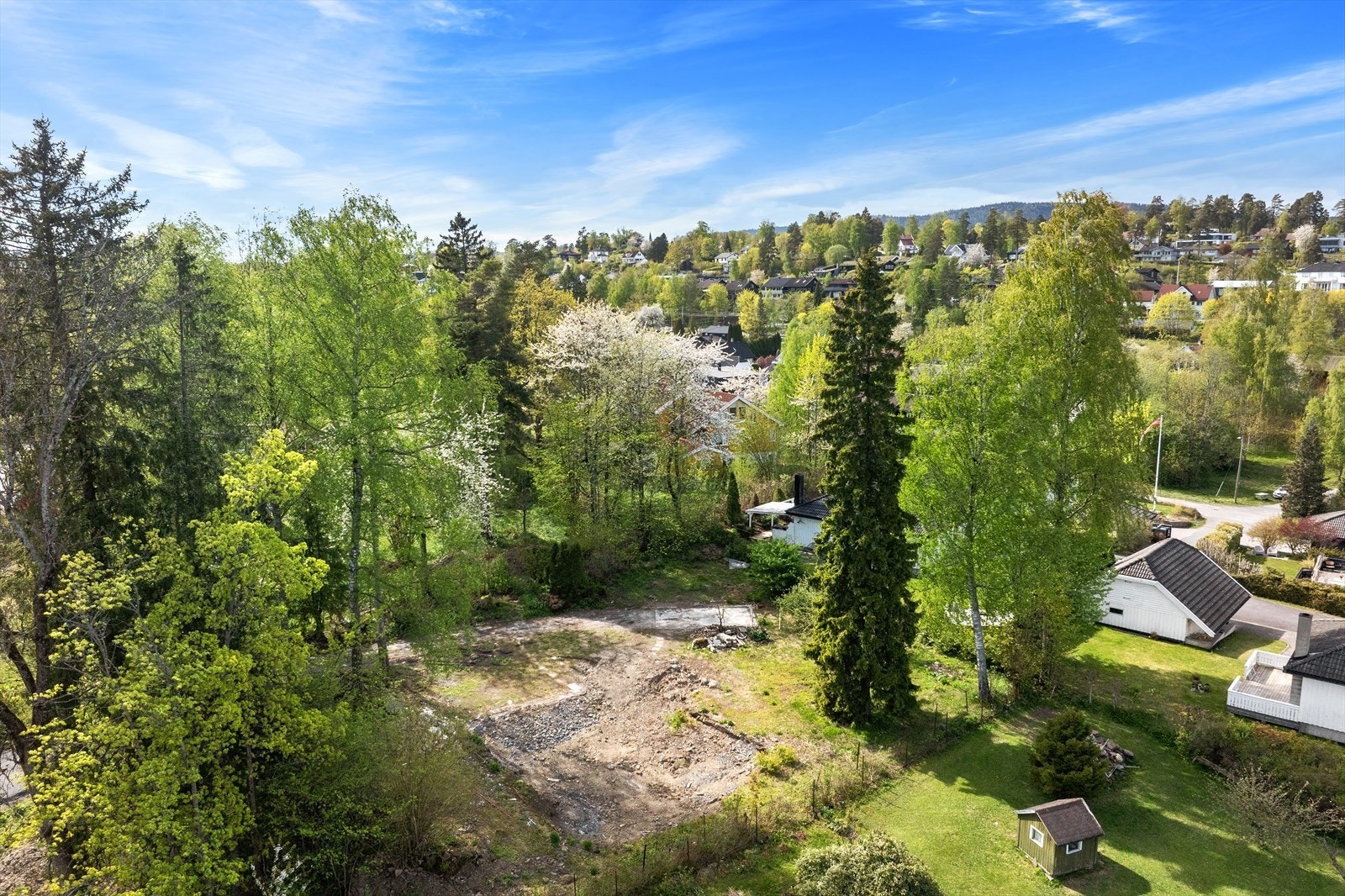 Her har du muligheten til å forme din egen boligdrøm i grønne og fredelige omgivelser. Galleribilde