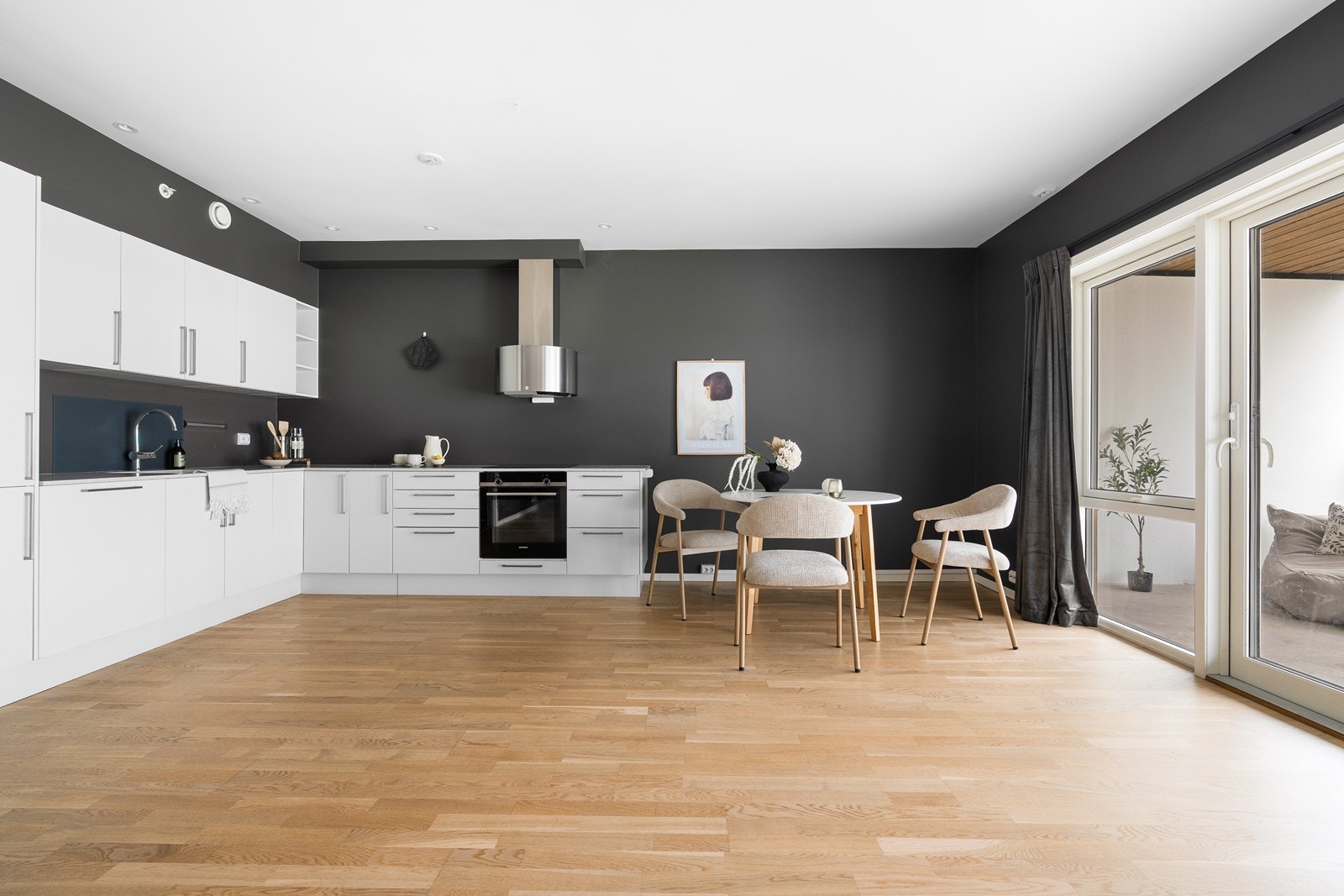 God plass til å dekke på langbord. Galleribilde