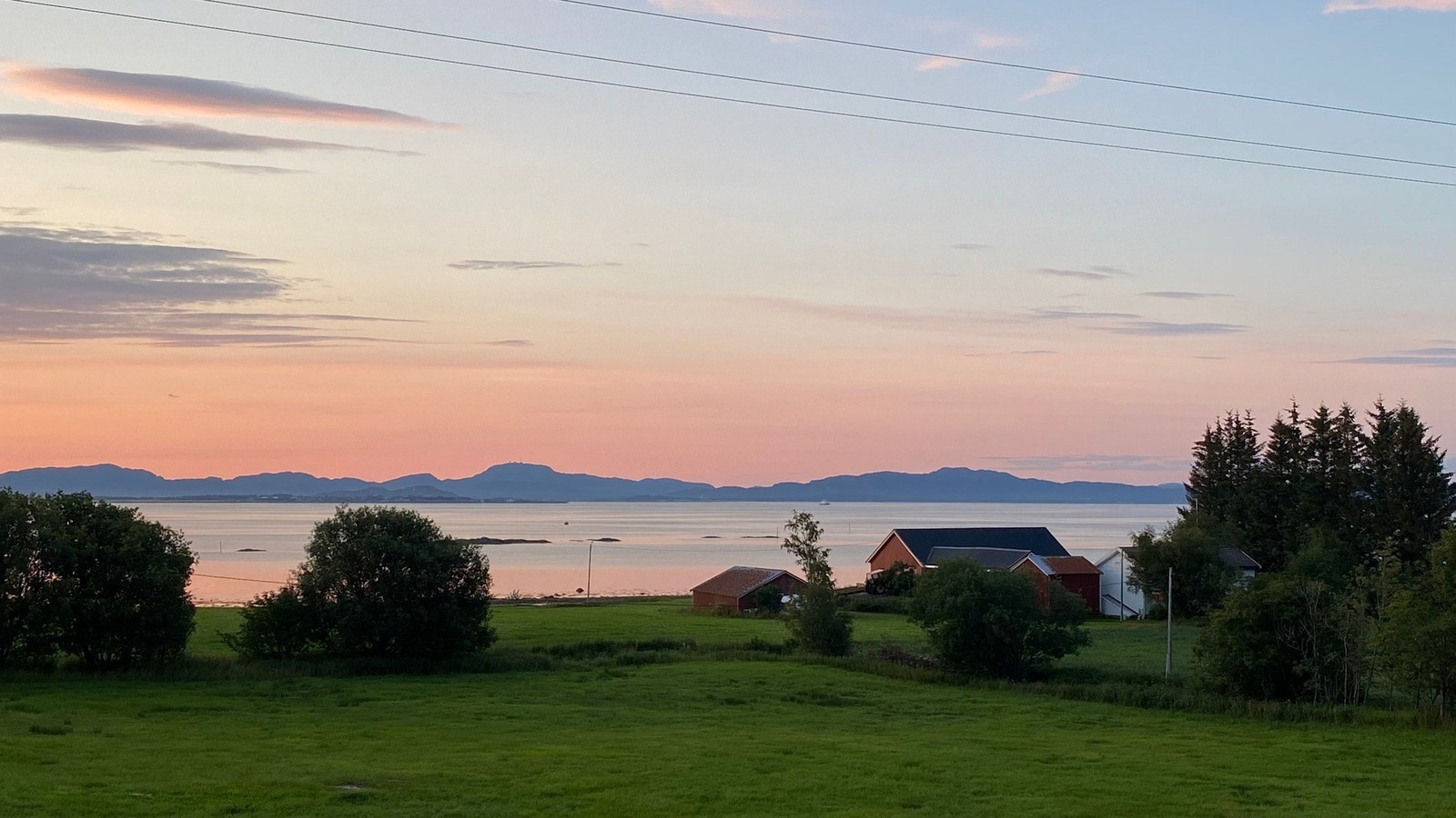 Selgers eget bilde - Kveldsfoto Galleribilde