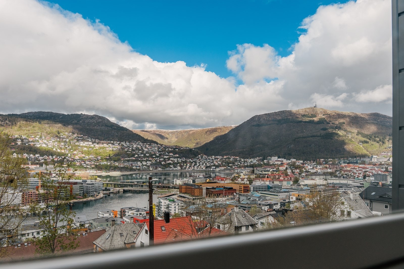 - Leiligheten har fantastisk utsikt - Galleribilde