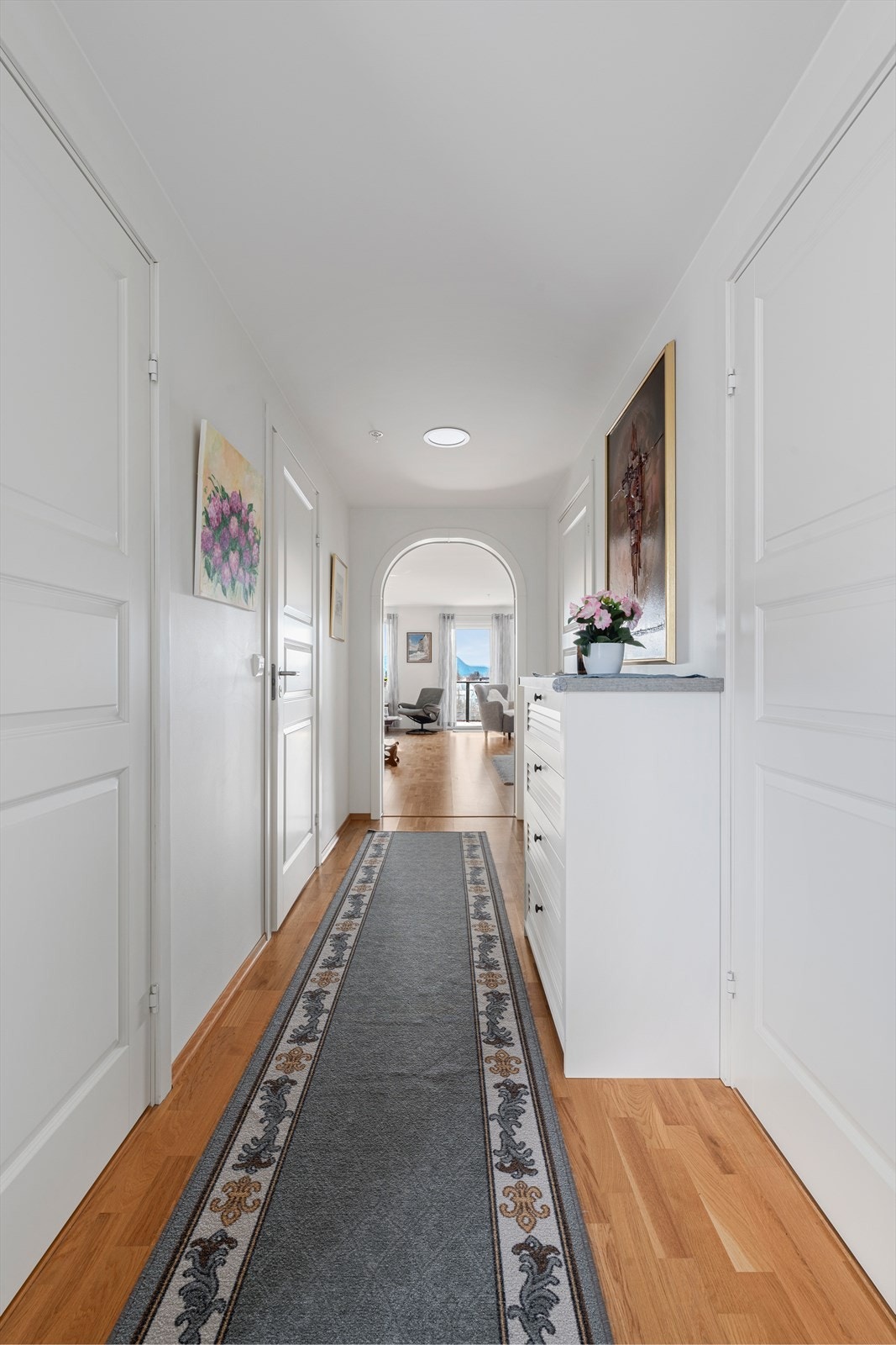 Hall Fotograf: Maren Terese Forsbakk Galleribilde