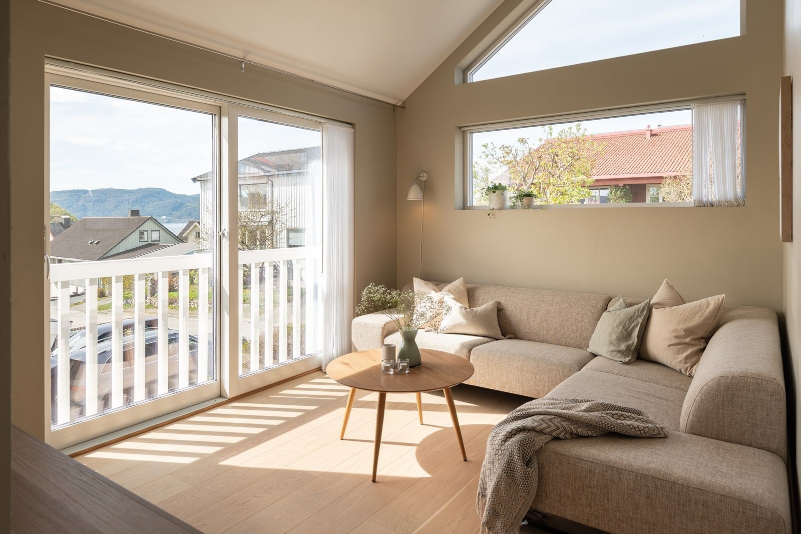 Loftstuen måler 12m². Galleribilde