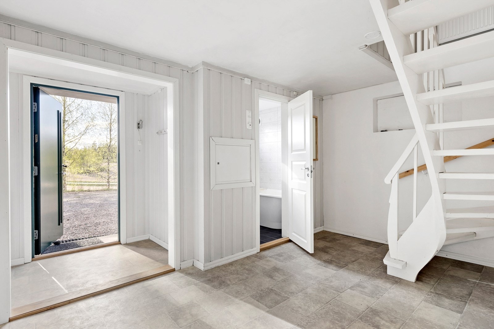 Passer ikke oppsatt visningstidspunkt? Kontakt megler for å ta en titt! Galleribilde