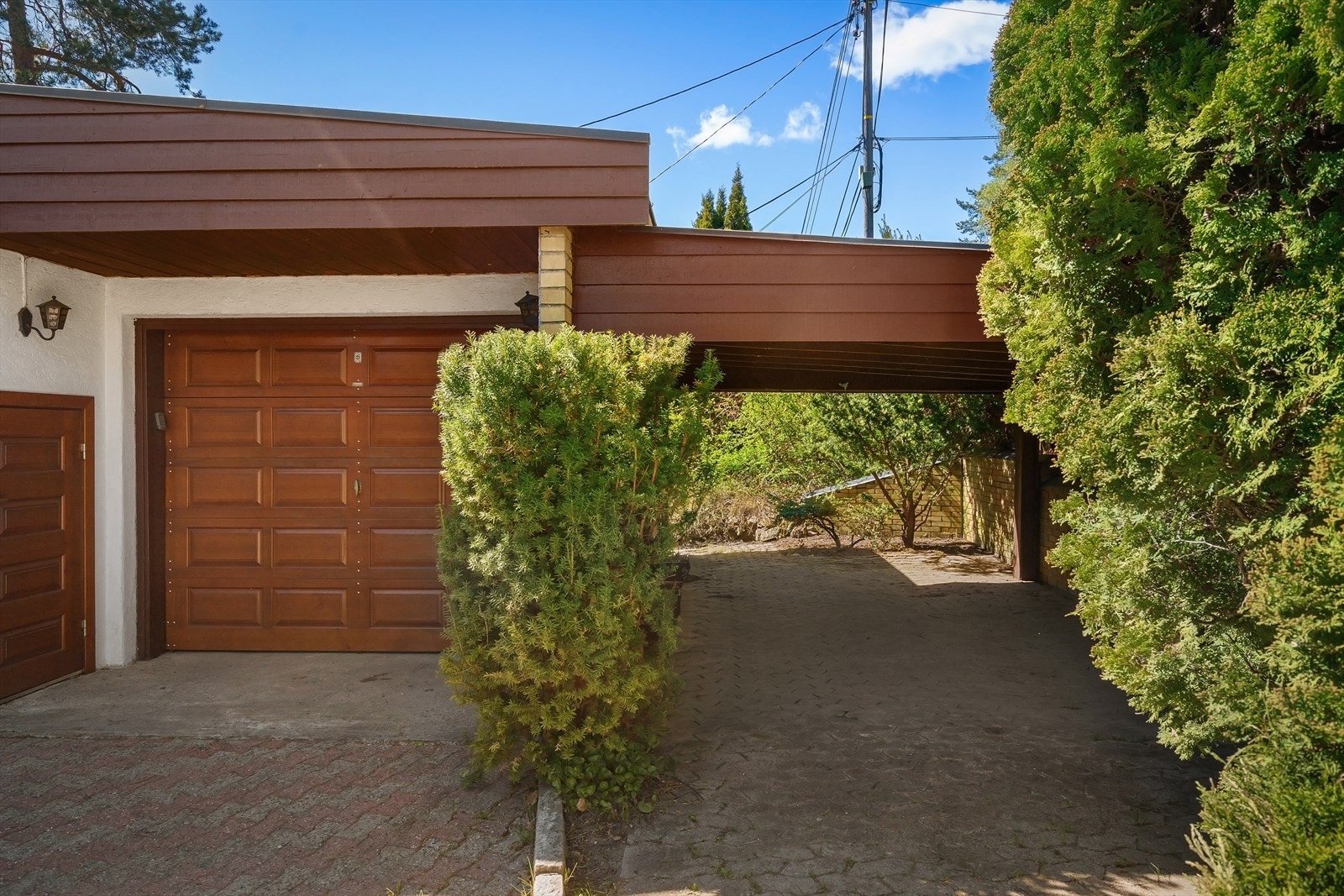 Carport. Galleribilde