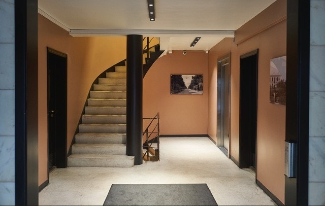 Flott inngangsparti Galleribilde
