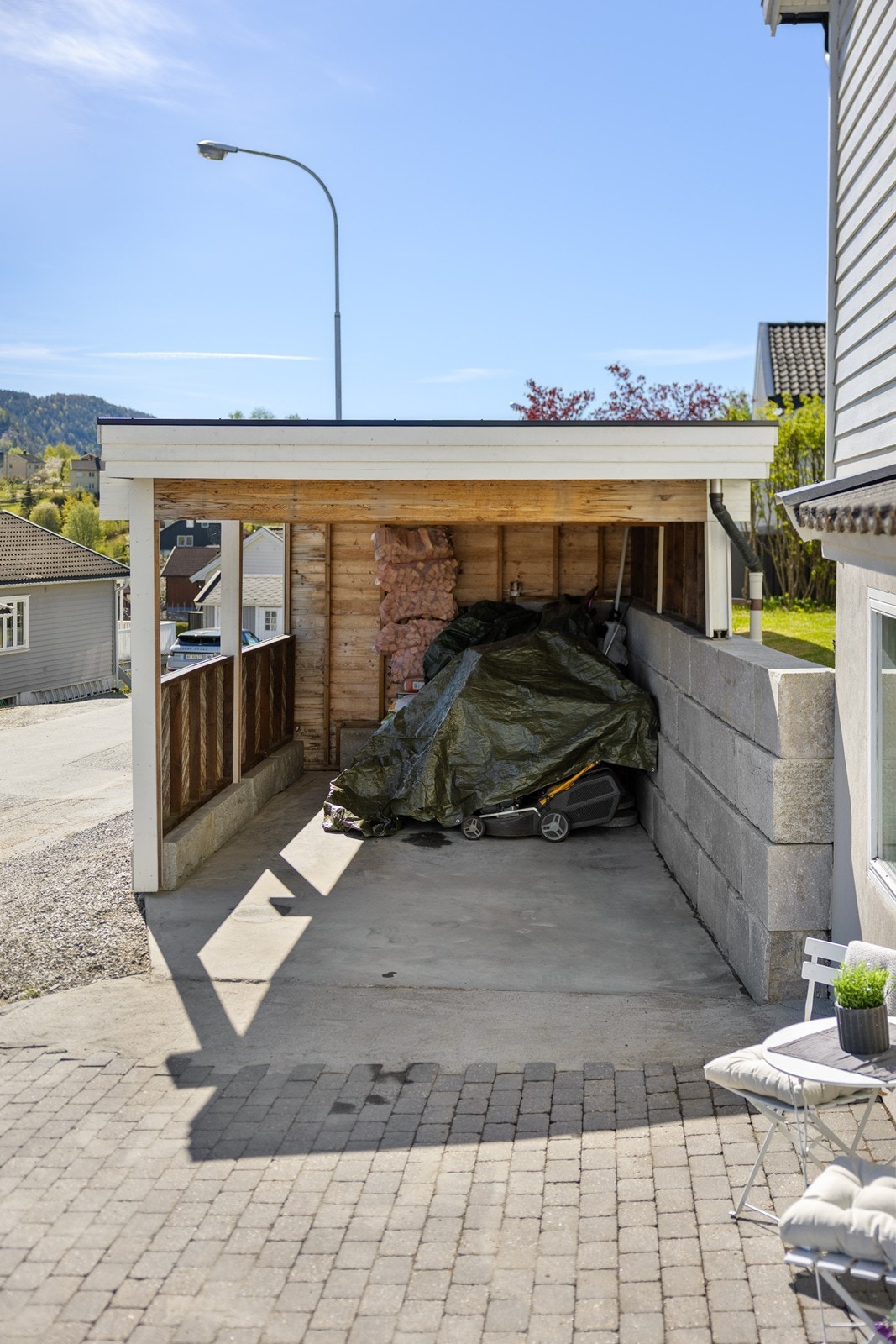 Carport er ikke søkt om. Galleribilde