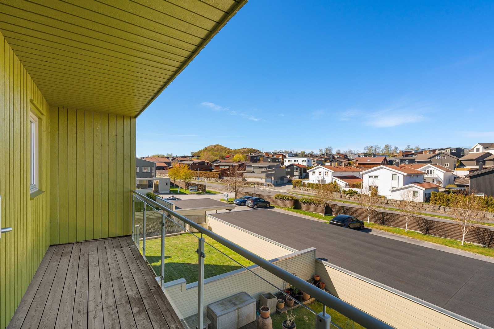 Vestvendt balkong på 8 m². Galleribilde
