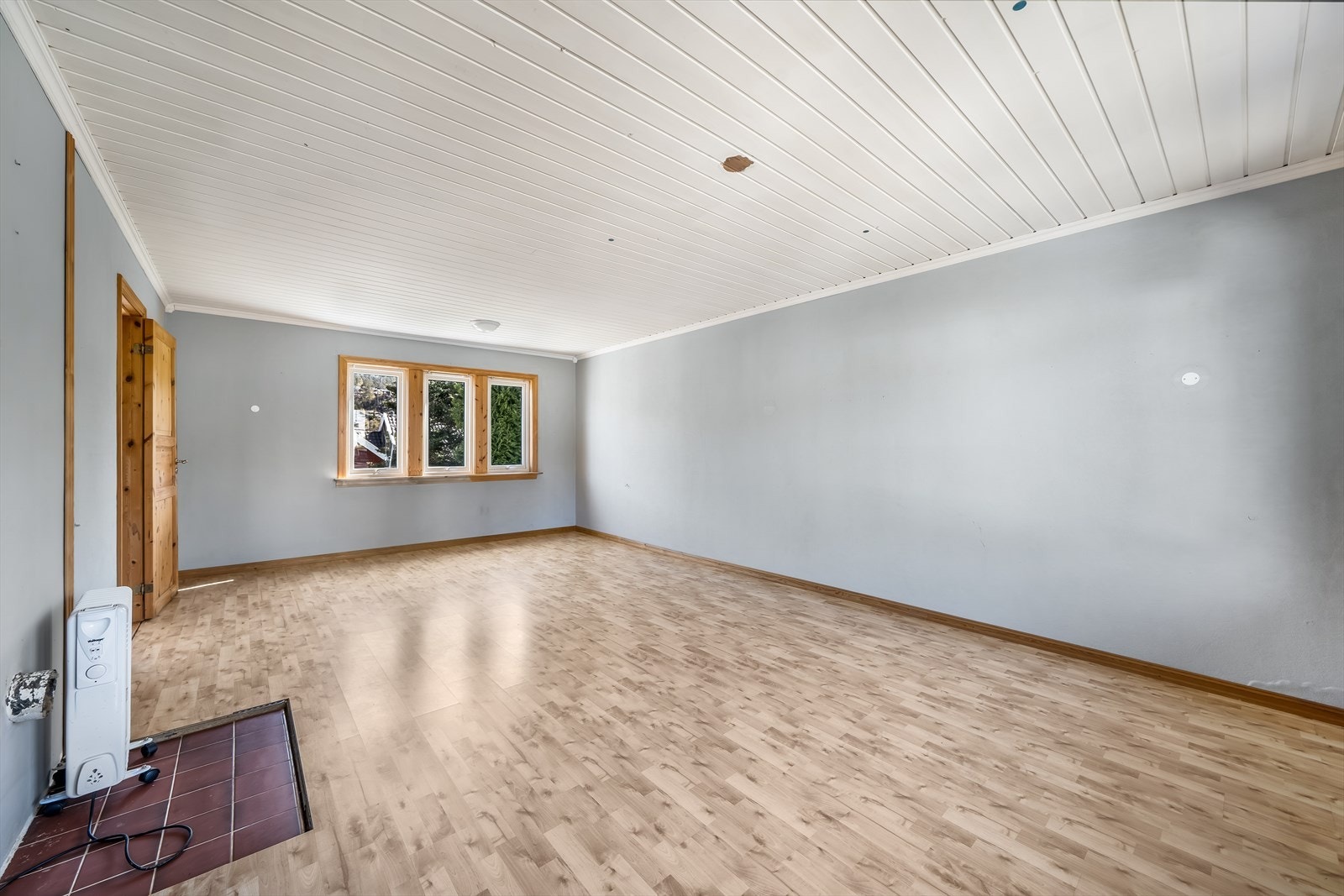 Stue i hovedetasjen. Galleribilde