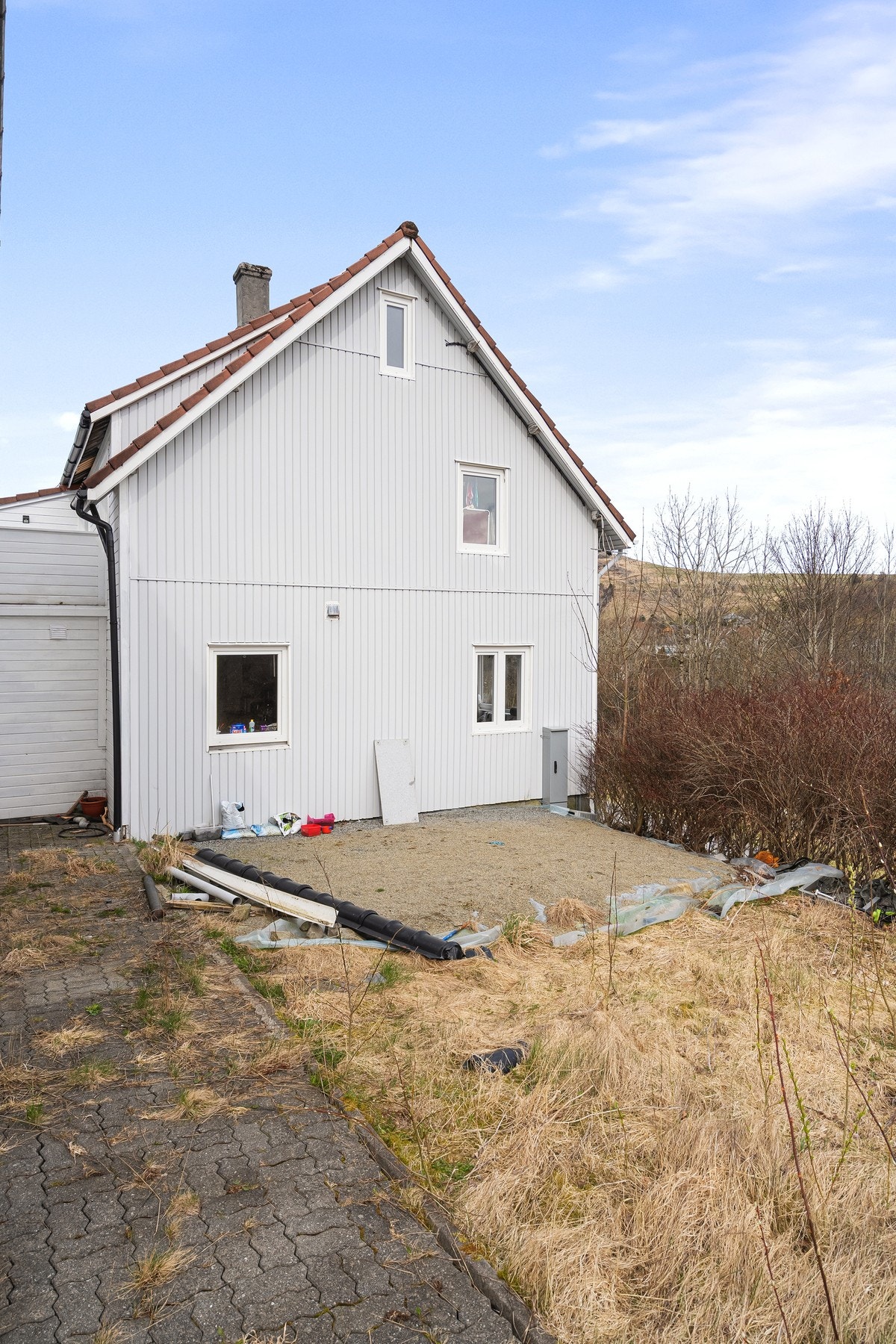 Her kan man lage til uteplass/terrasse Galleribilde