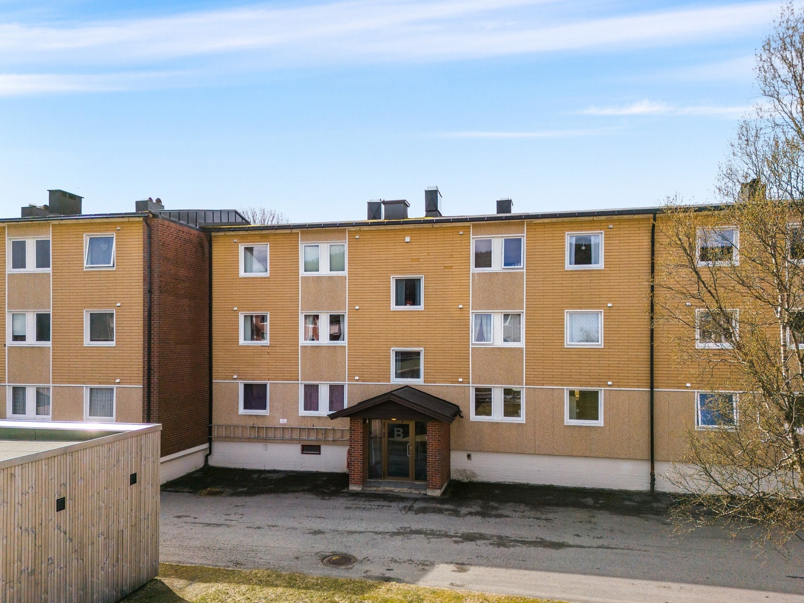 EIE Eiendomsmegling v/ Herman Fagernes har gleden av å presentere Revelheigata 32B. Foto: Marte Granli Good vibe foto Galleribilde
