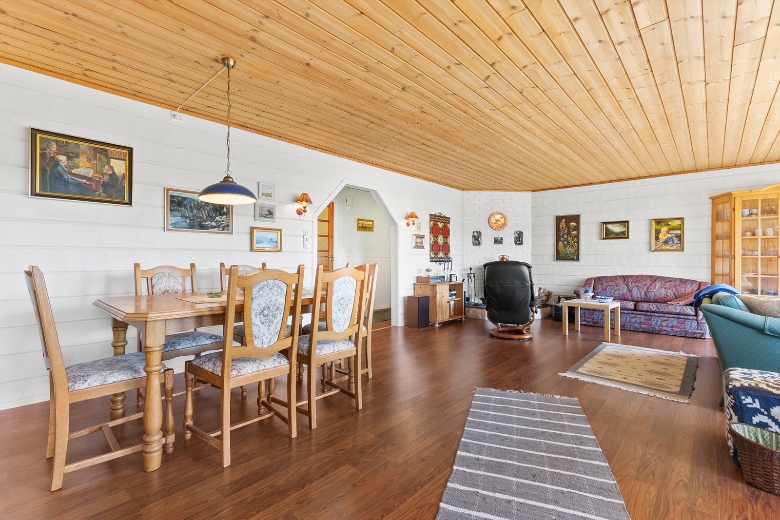 Praktisk bolig med alt på en flate. Galleribilde
