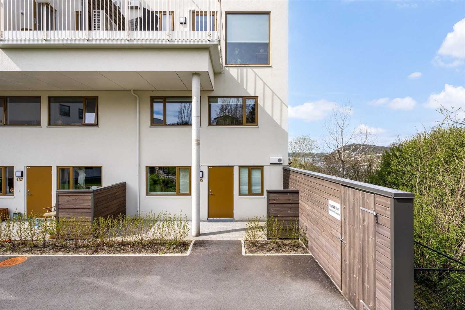 Leiligheten har en perfekt beliggenhet på enden. Galleribilde