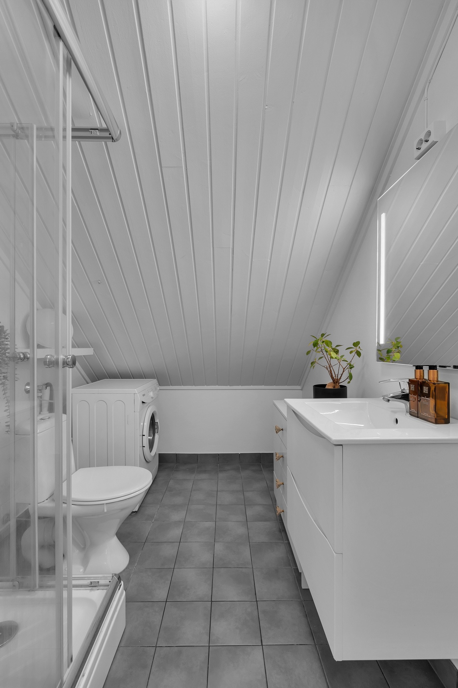 Badet er lyst og pent Galleribilde