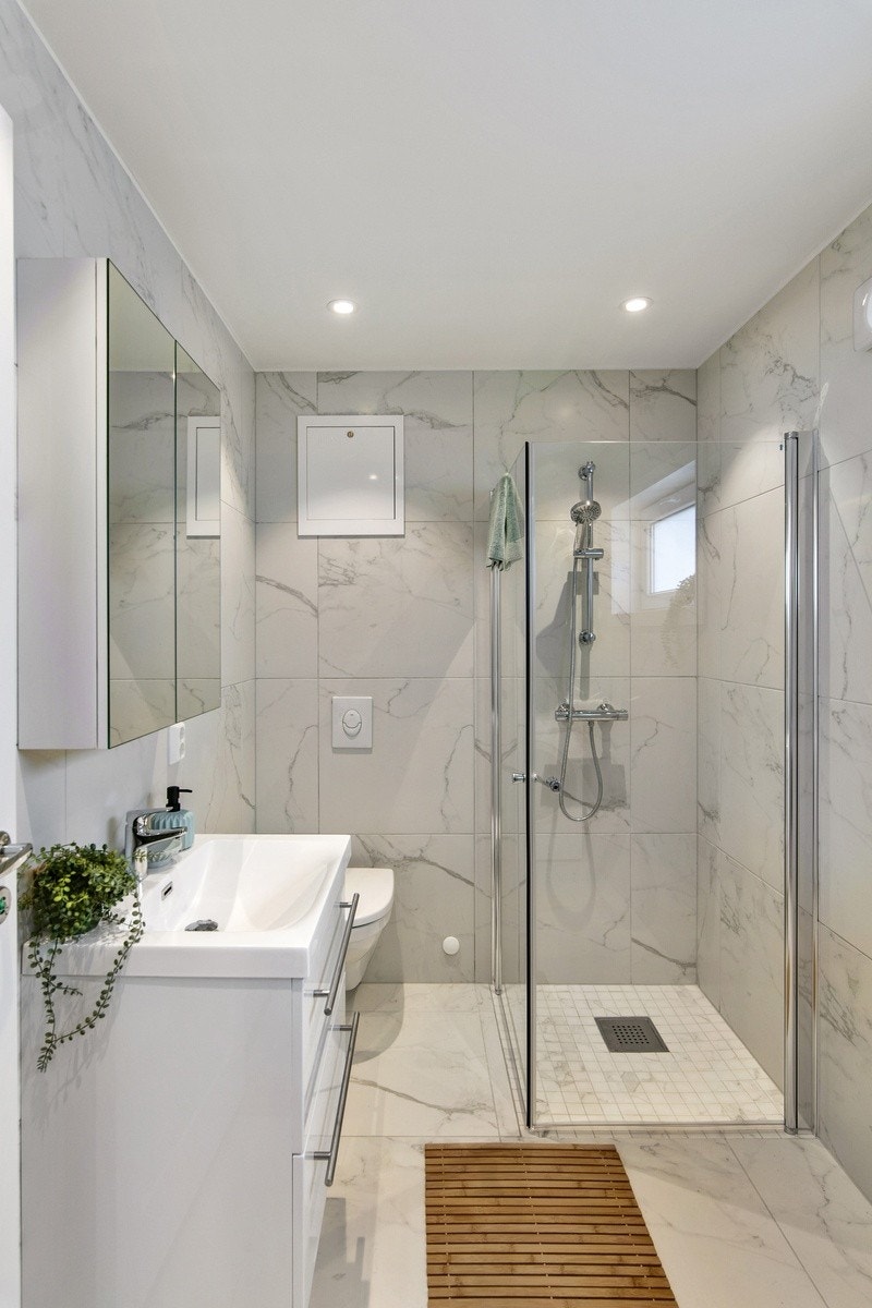 Badet Galleribilde