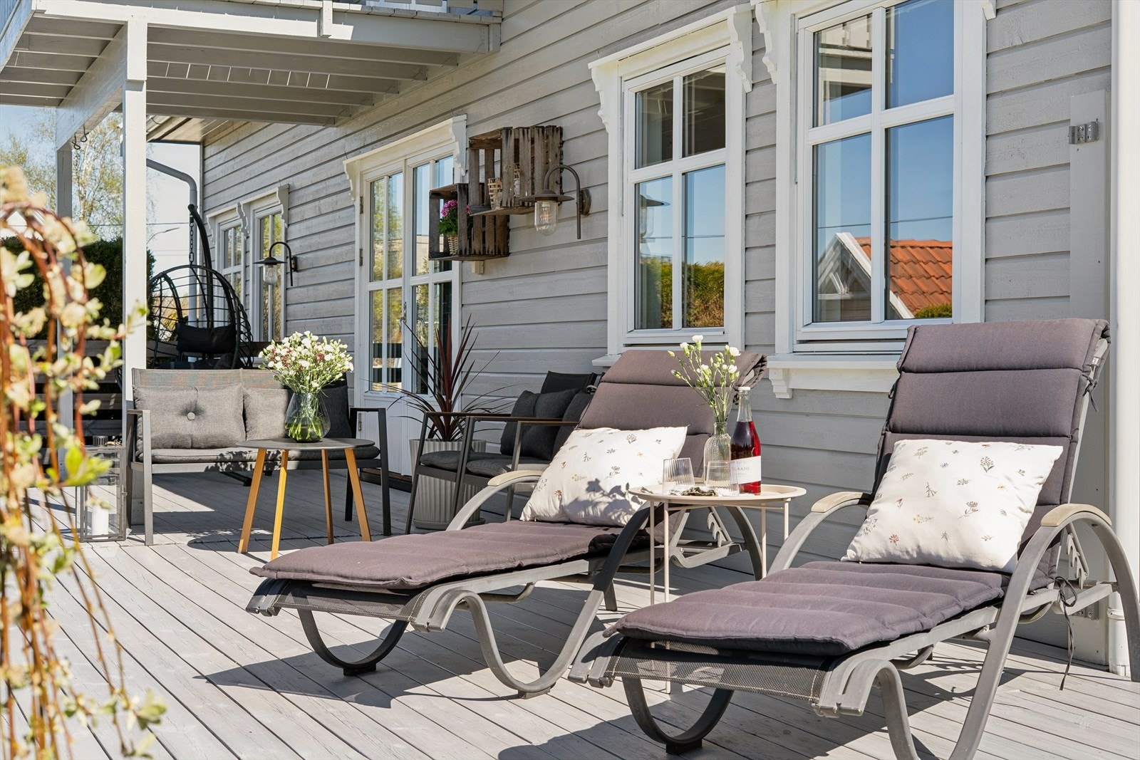 Terrassen er bygget i impregnerte materialer. Galleribilde