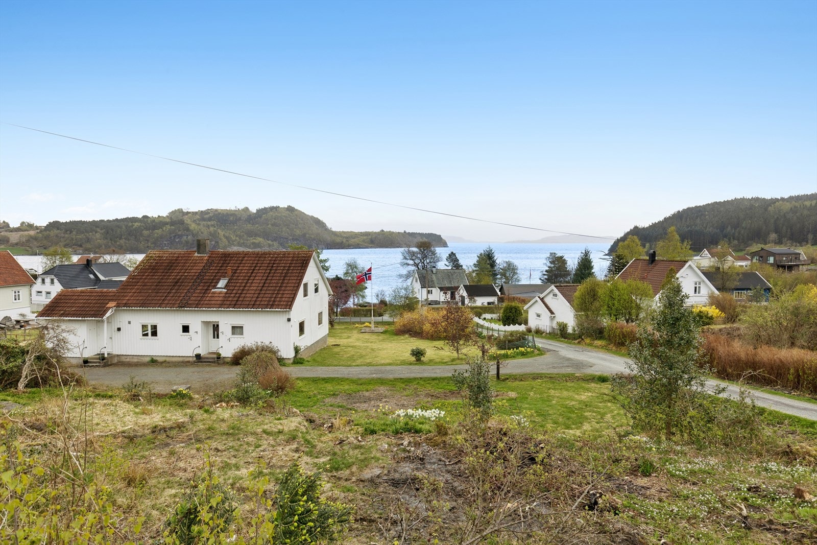 Flott beliggenhet sentralt i Nedstrand! Galleribilde