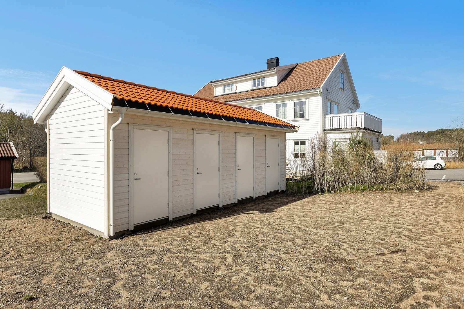 Bod i rekke medfølger leiligheten. Galleribilde