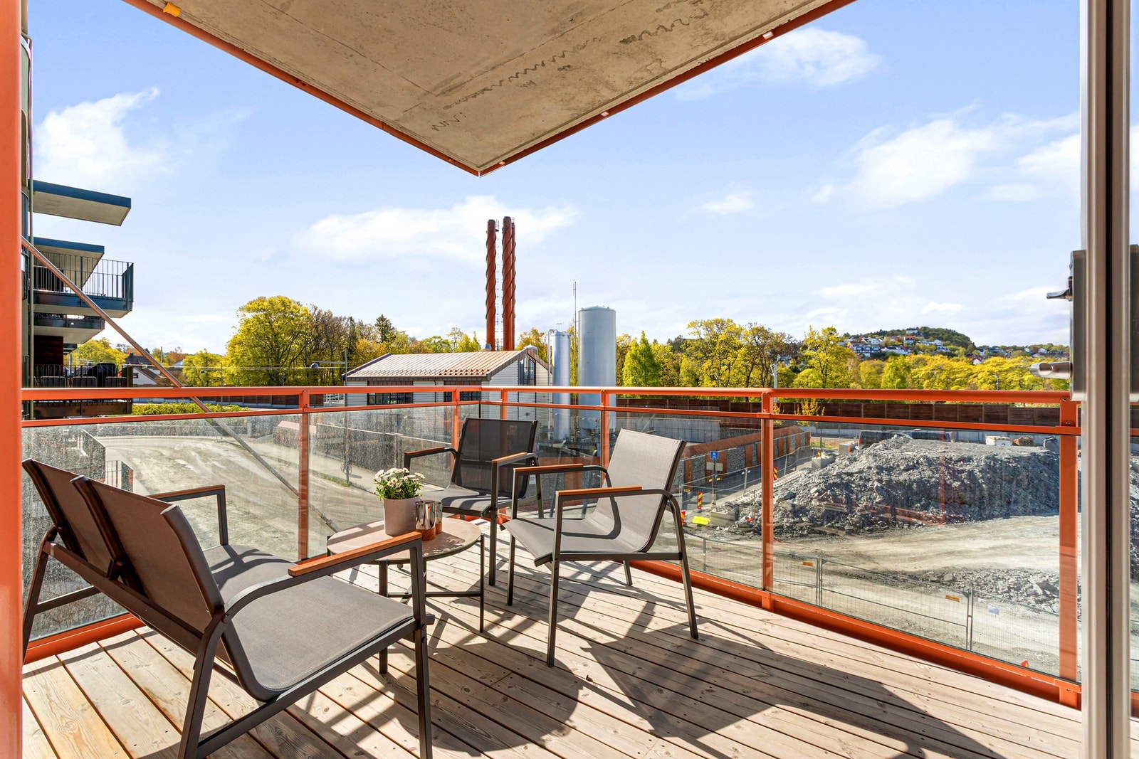EiendomsMegler 1 ved Markus Tangvik har gleden av å presentere en moderne 3-roms leilighet i Leksvikgata 1. Foto: Krokstad & Nervik AS Galleribilde