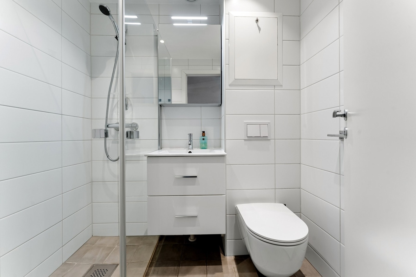 Pent flislagt bad renovert i regi av aksjelaget i 2019. Galleribilde