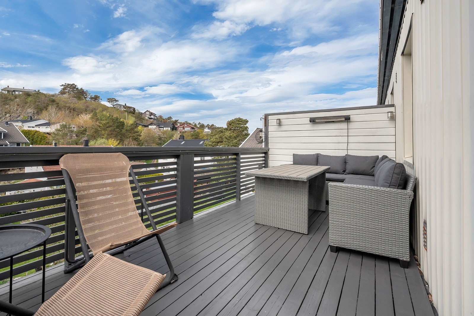 Plass til sittegrupper, grill m.m. Galleribilde