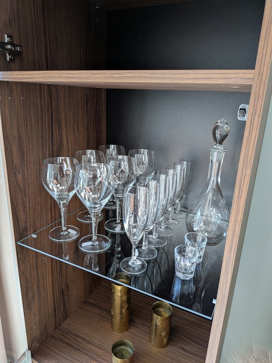 Fully equipped Galleribilde