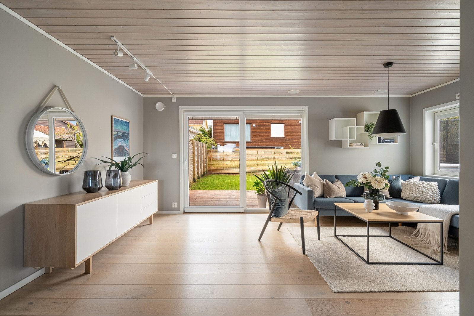 Hele 1. og 2.etasje ble pusset opp i 2016 Galleribilde