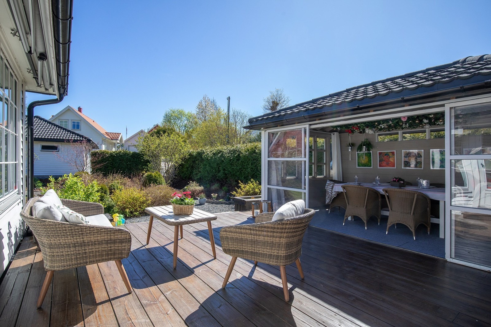 Terrasse utenfor stuen Galleribilde