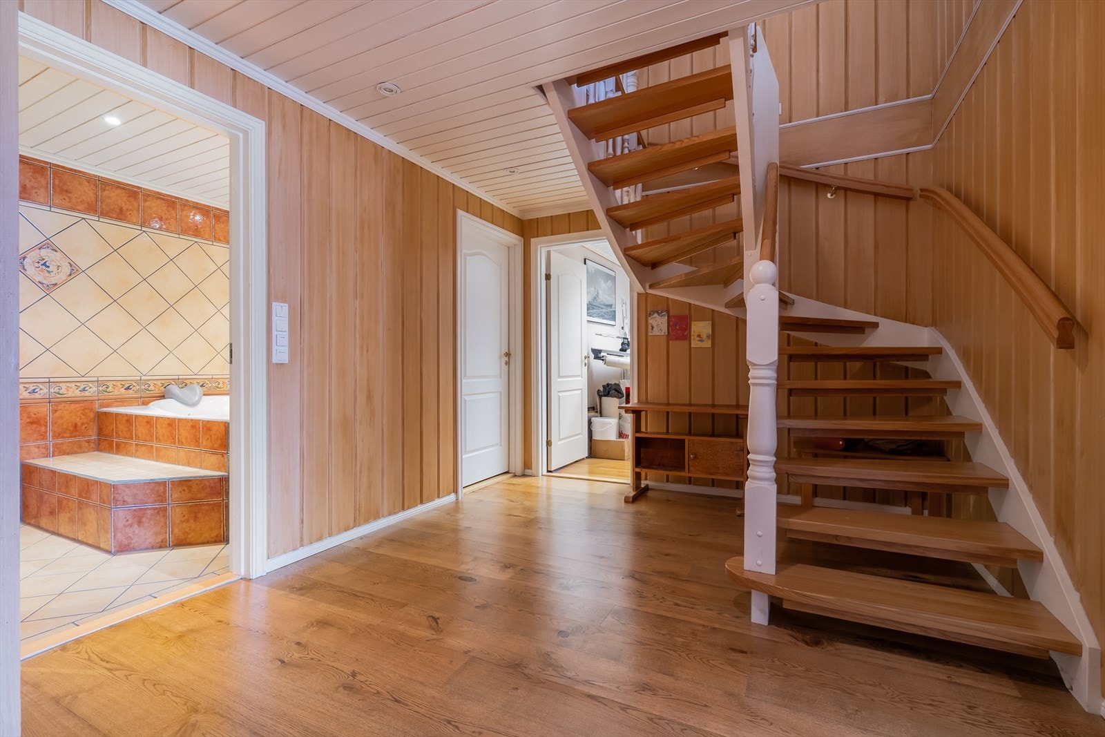 Gang i 1 etg. Galleribilde