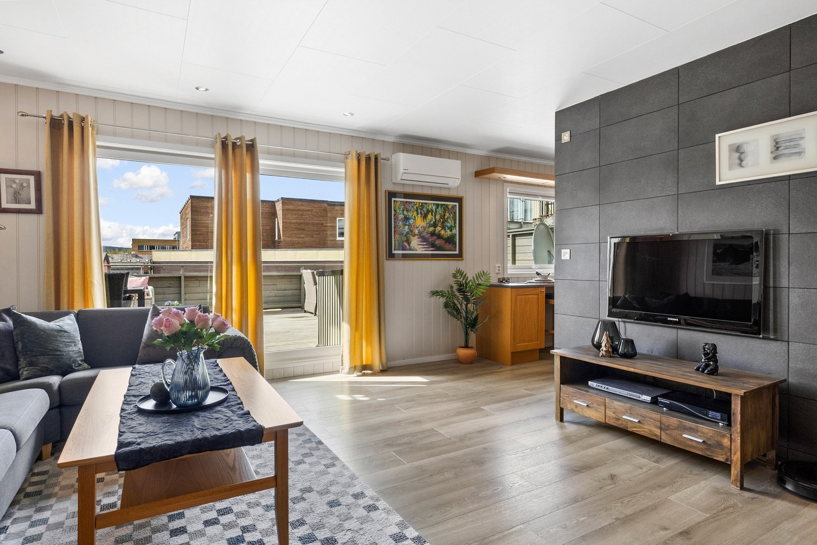Velkommen til en flott 2-roms leilighet beliggende midt i Namsos sentrum Galleribilde