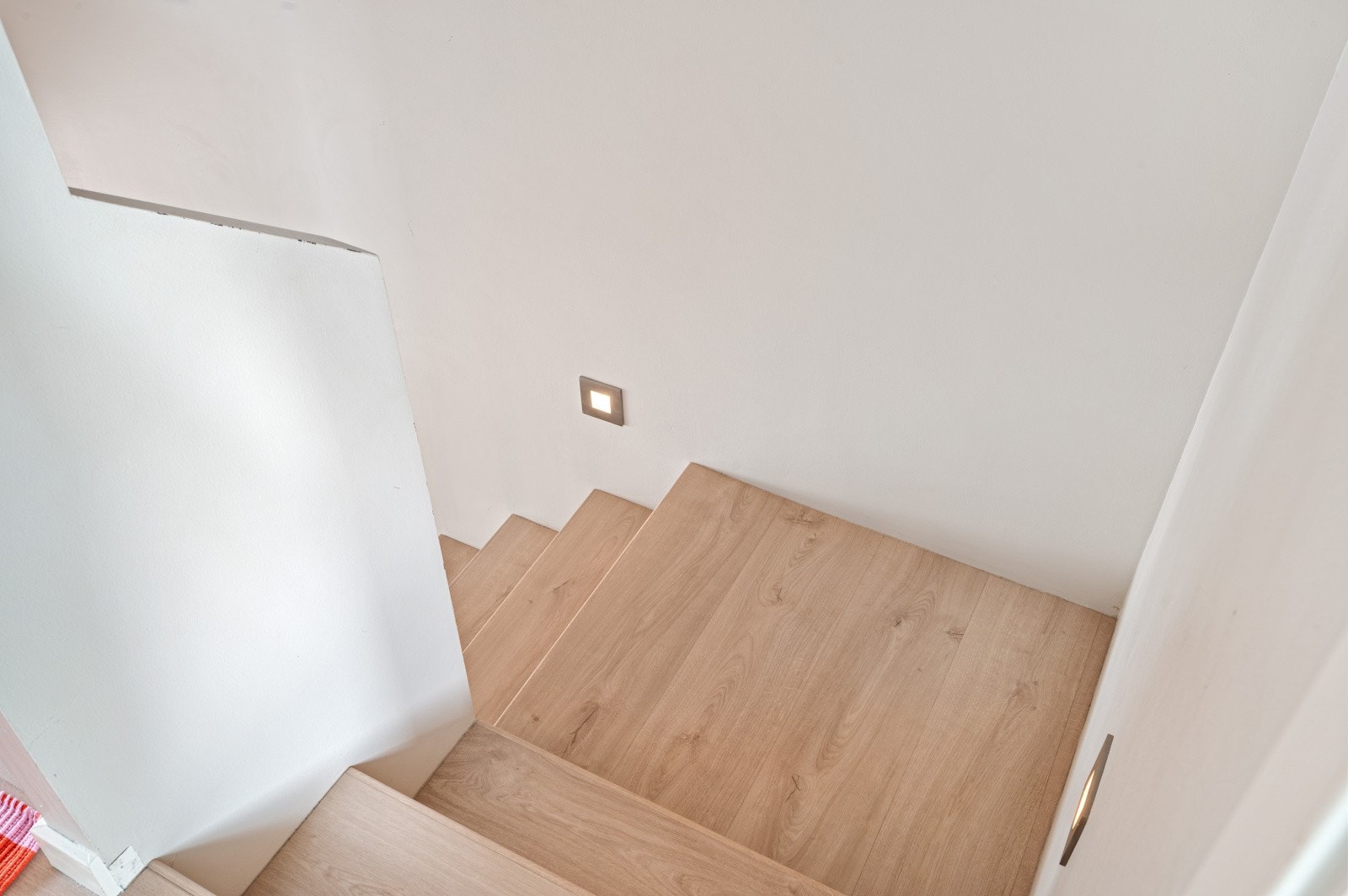 Vi beveger oss opp i boligens 2.etasje Galleribilde