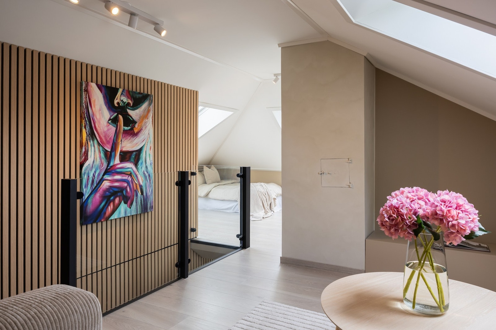 Gjennomførte detaljer som gir et moderne og innbydende uttrykk. Galleribilde
