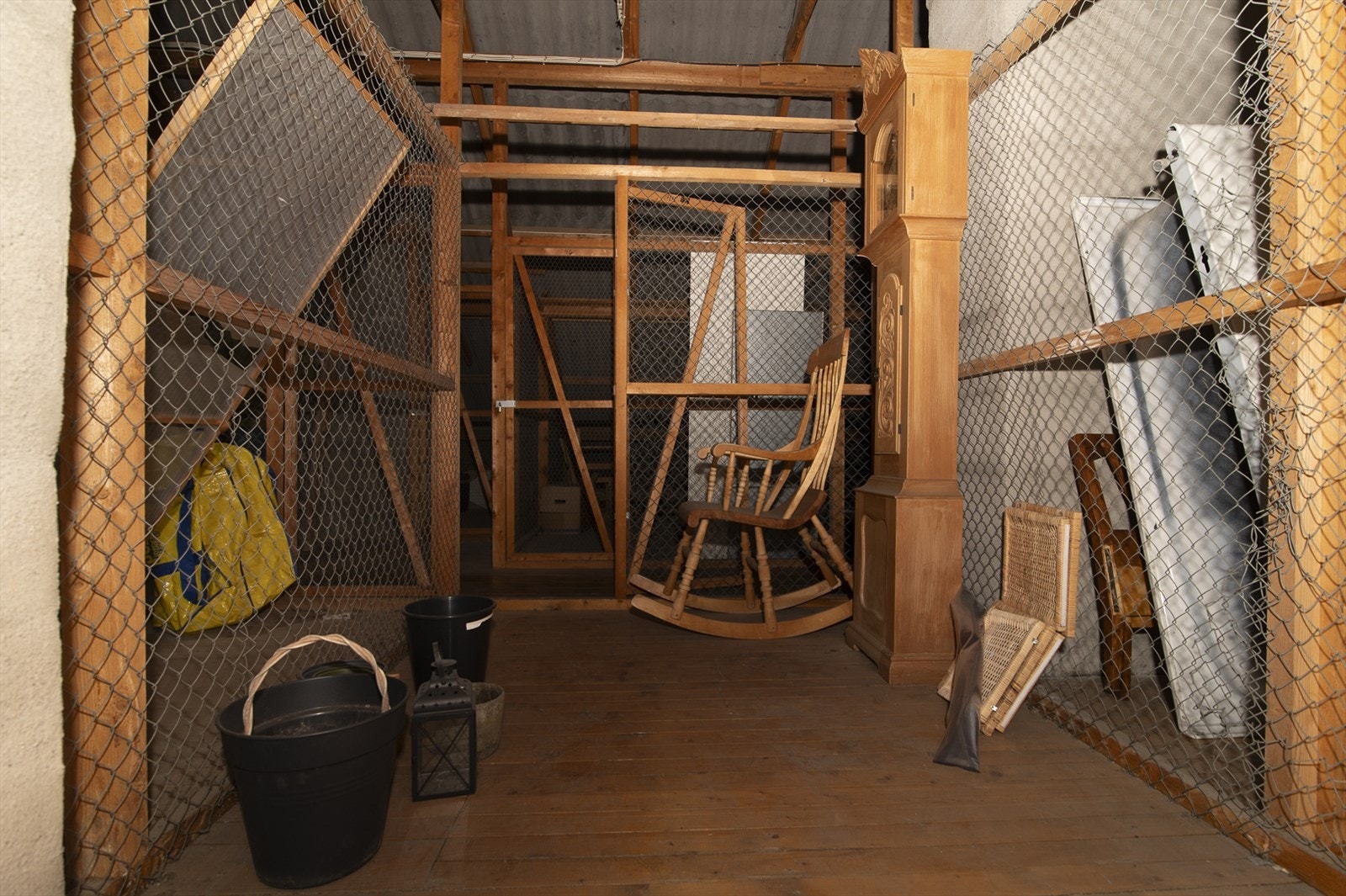 Bod på loft. Galleribilde