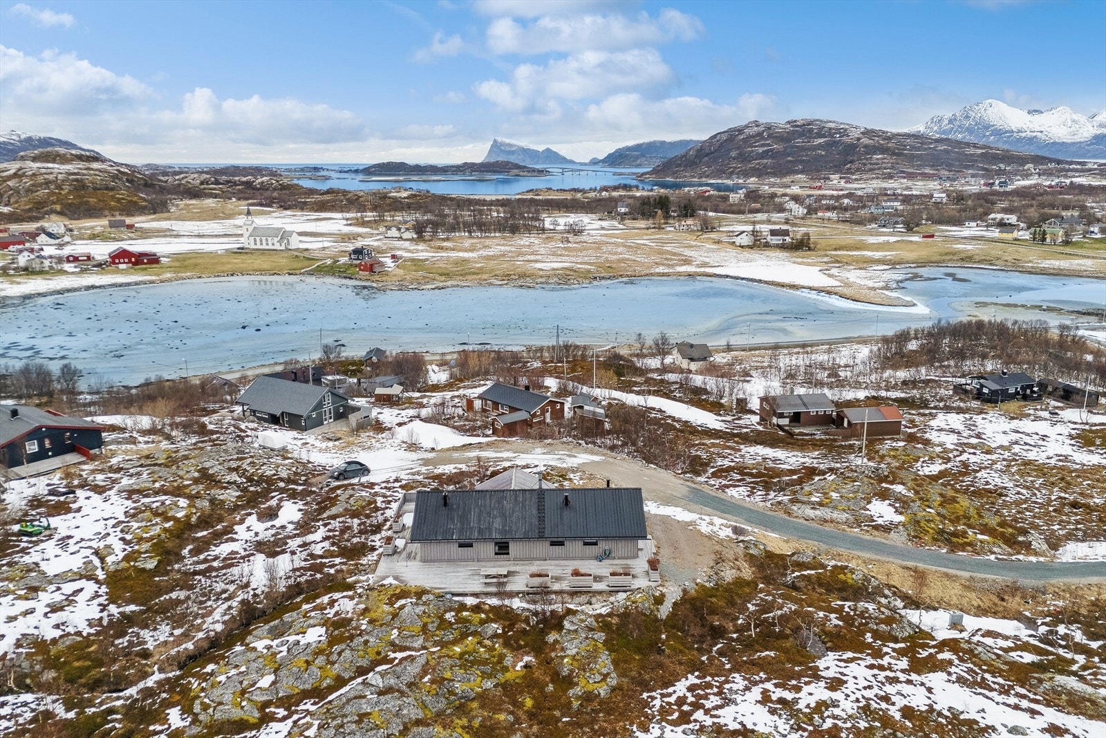 Oversikt over eiendommens plassering i landskapet. Galleribilde