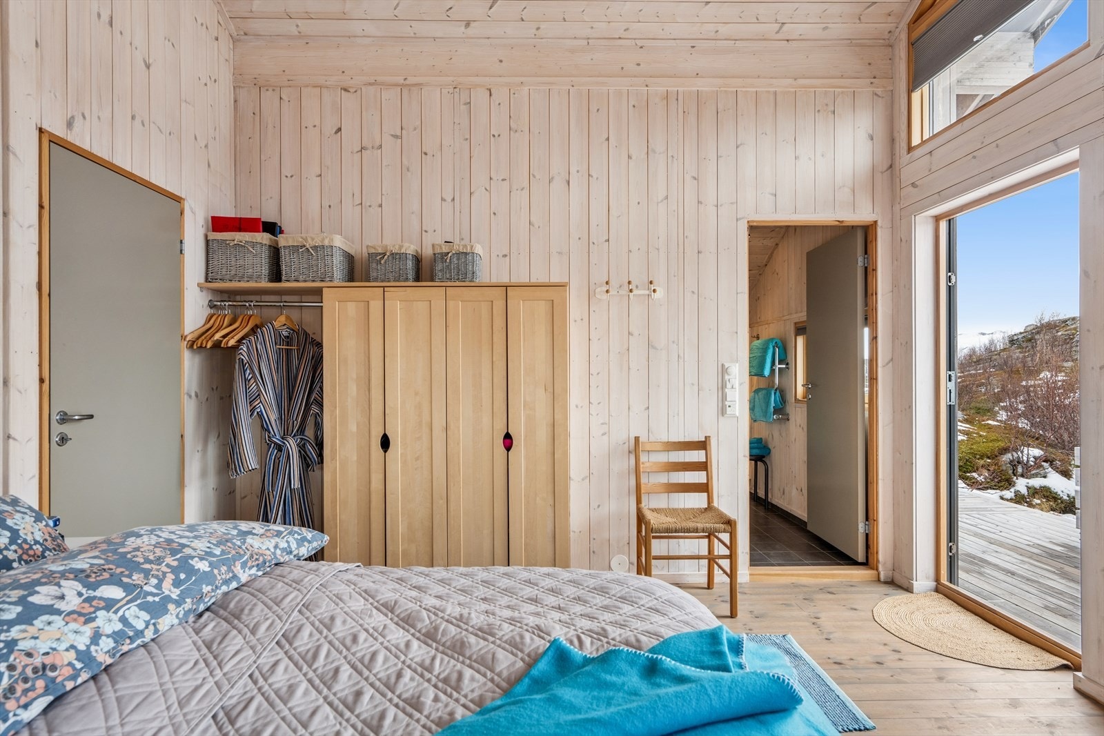 Hovedsoverom har eget privat bad. Galleribilde