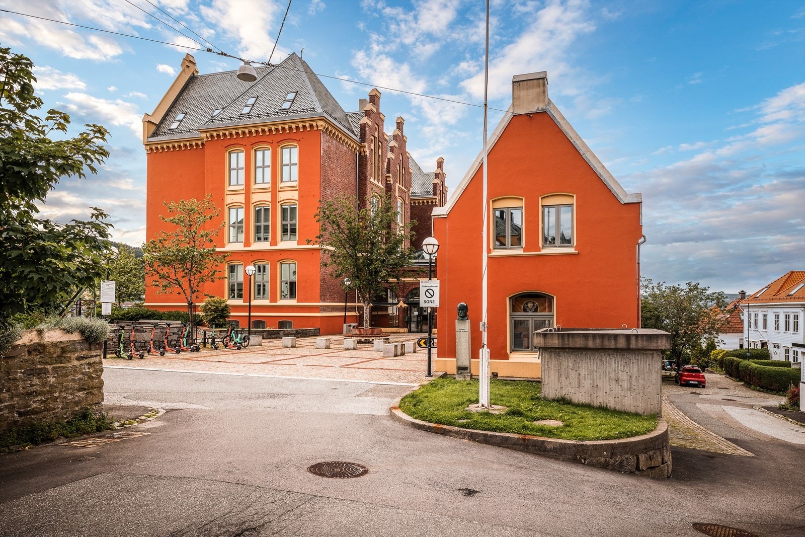 Det juridiske fakultet ved Universitetet i Bergen. Galleribilde
