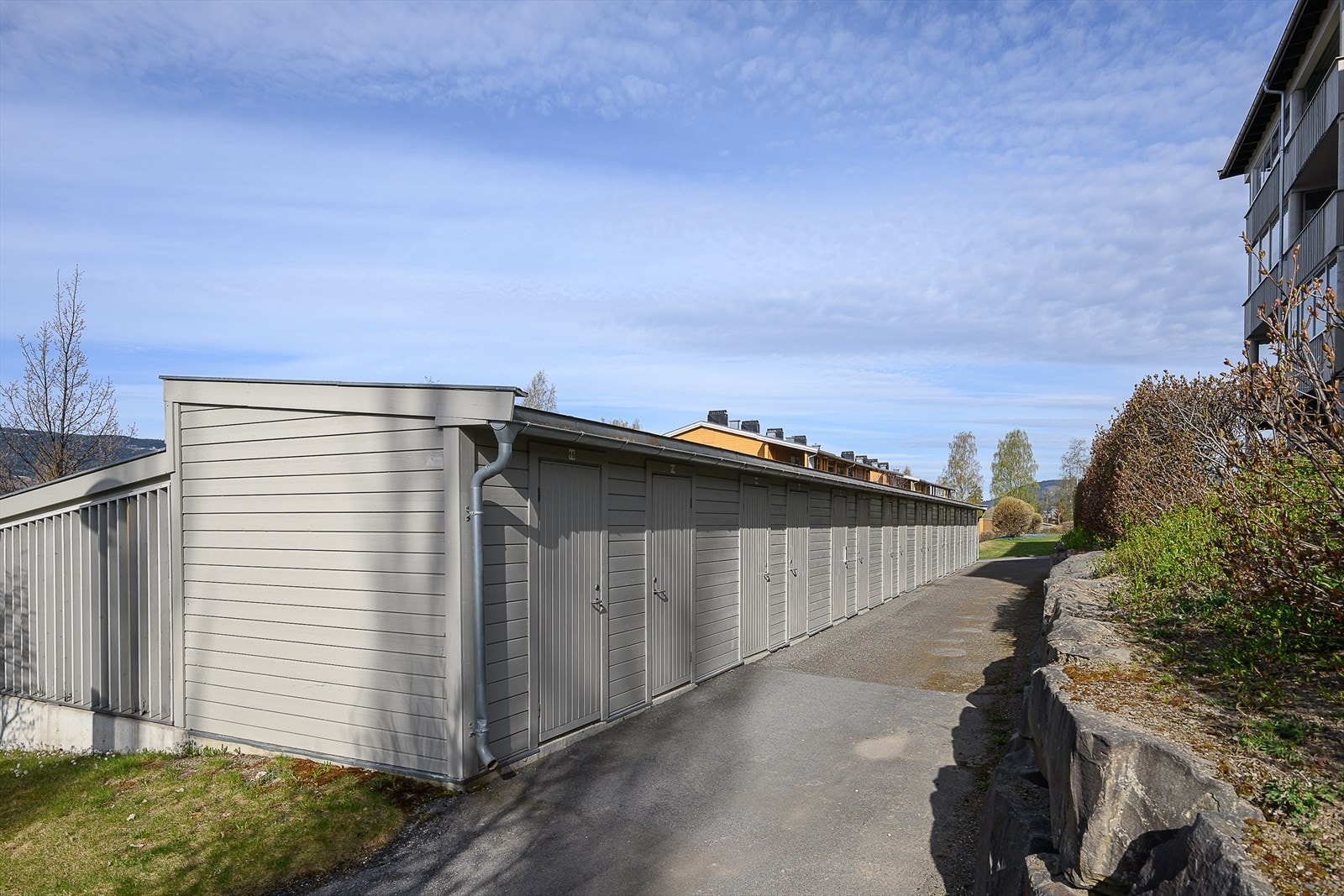 Egen utvendig bod på ca. 5 m² i felles bodanlegg. Galleribilde