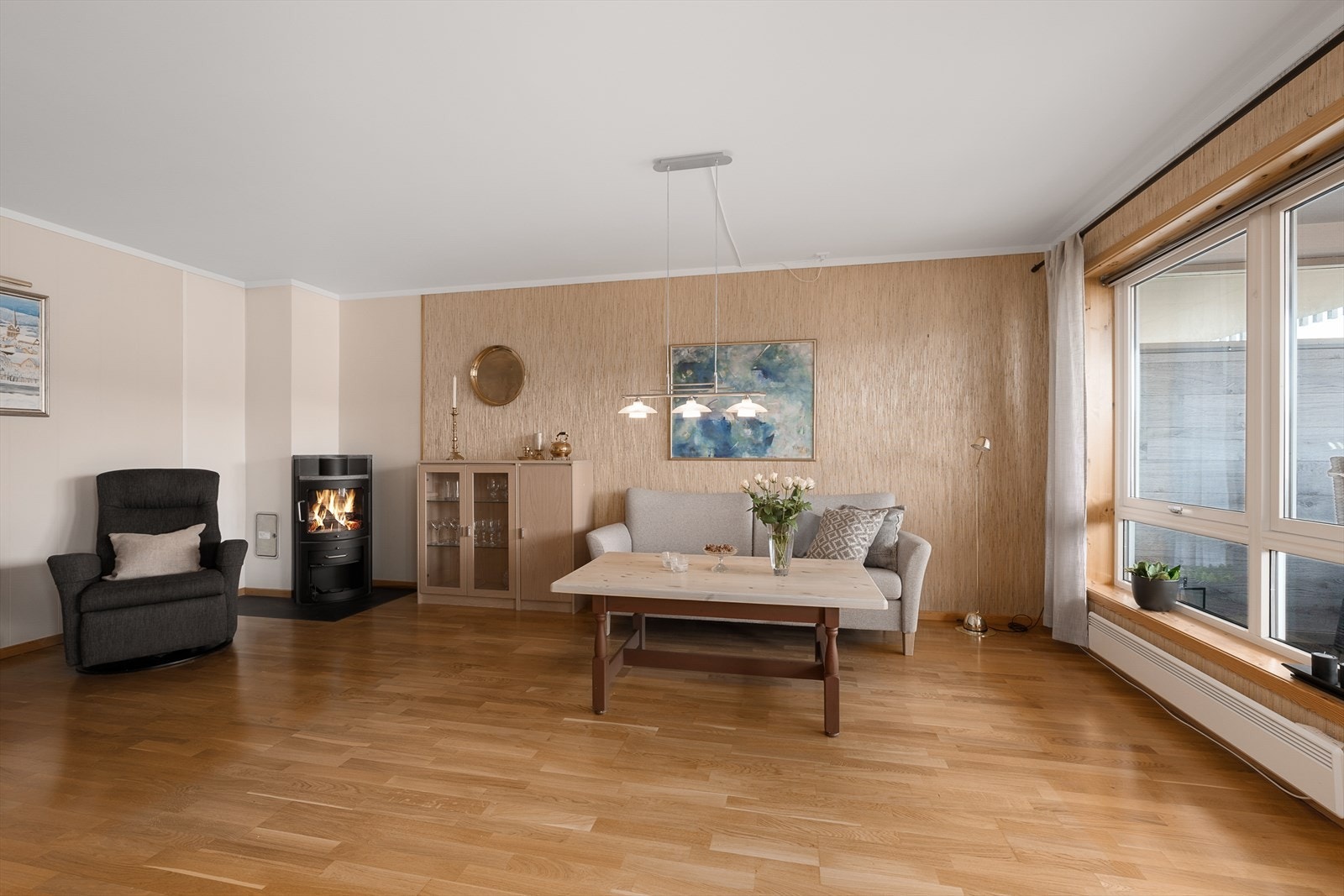 God plass til sofagruppe. Galleribilde