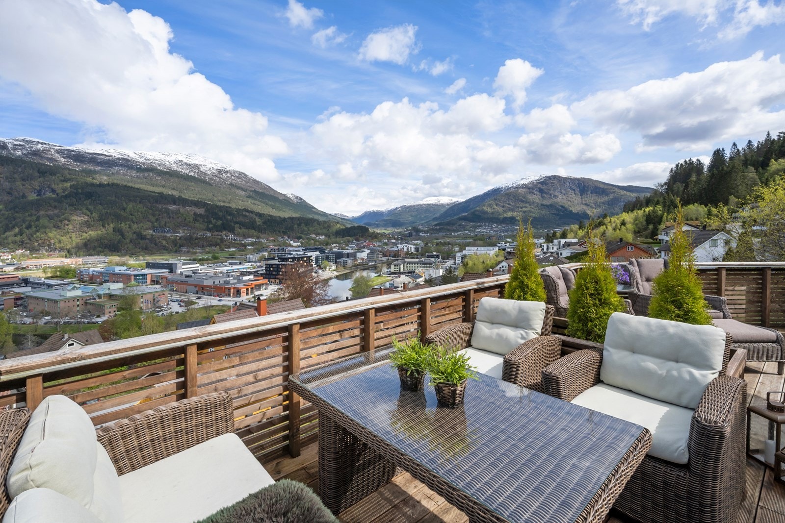 Plass til fleire sitjegrupper Galleribilde