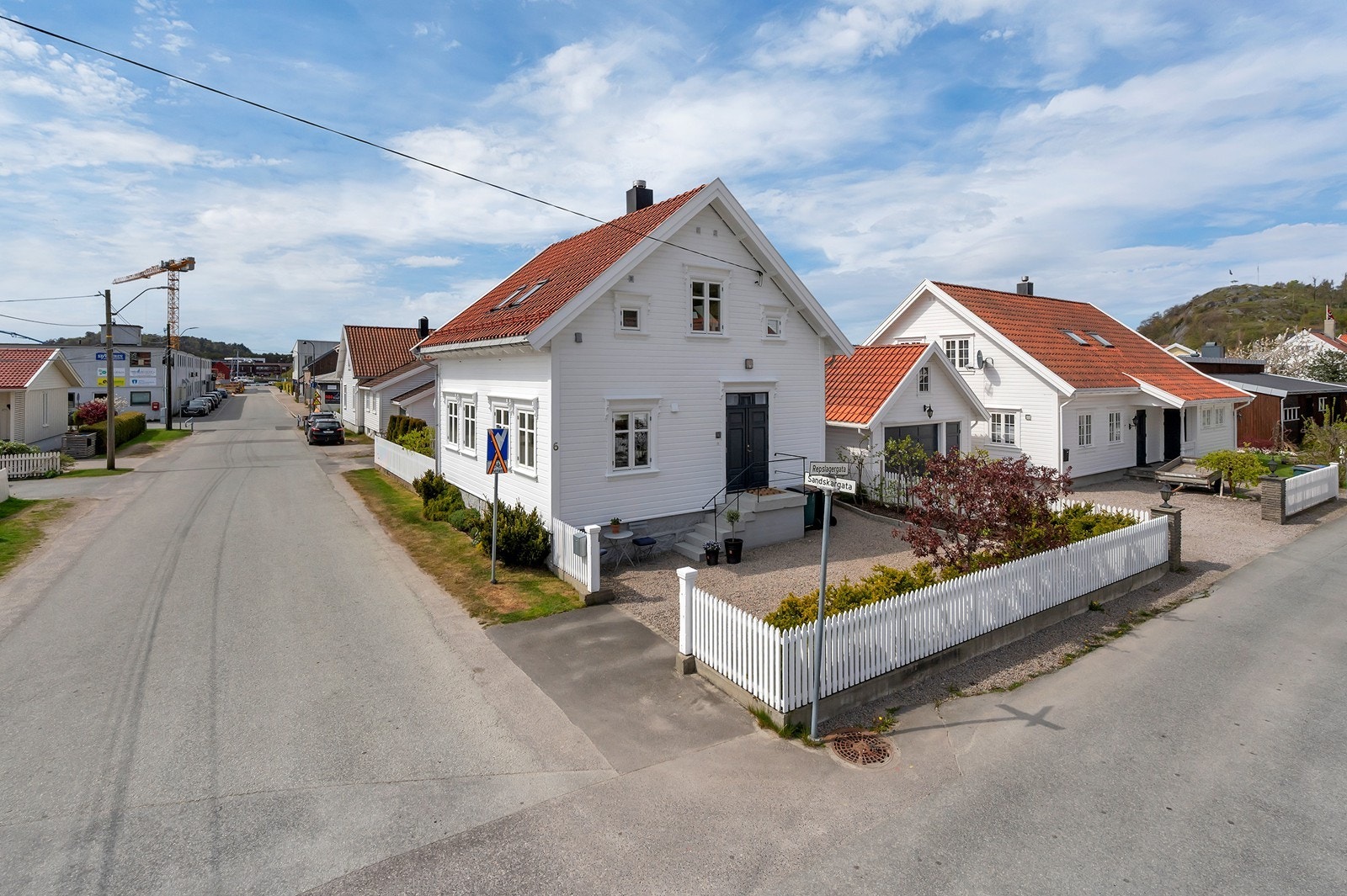 Herfra er det kort vei til butikker, restauranter og kulturtilbud som Buen Kulturhus. Galleribilde