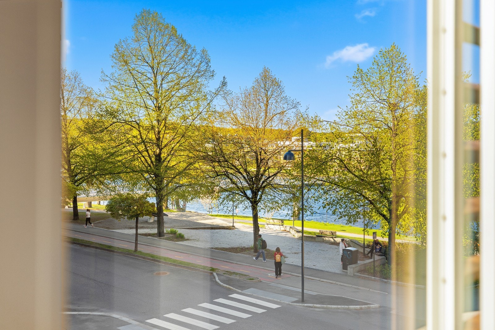 Utsikt mot Otra Galleribilde