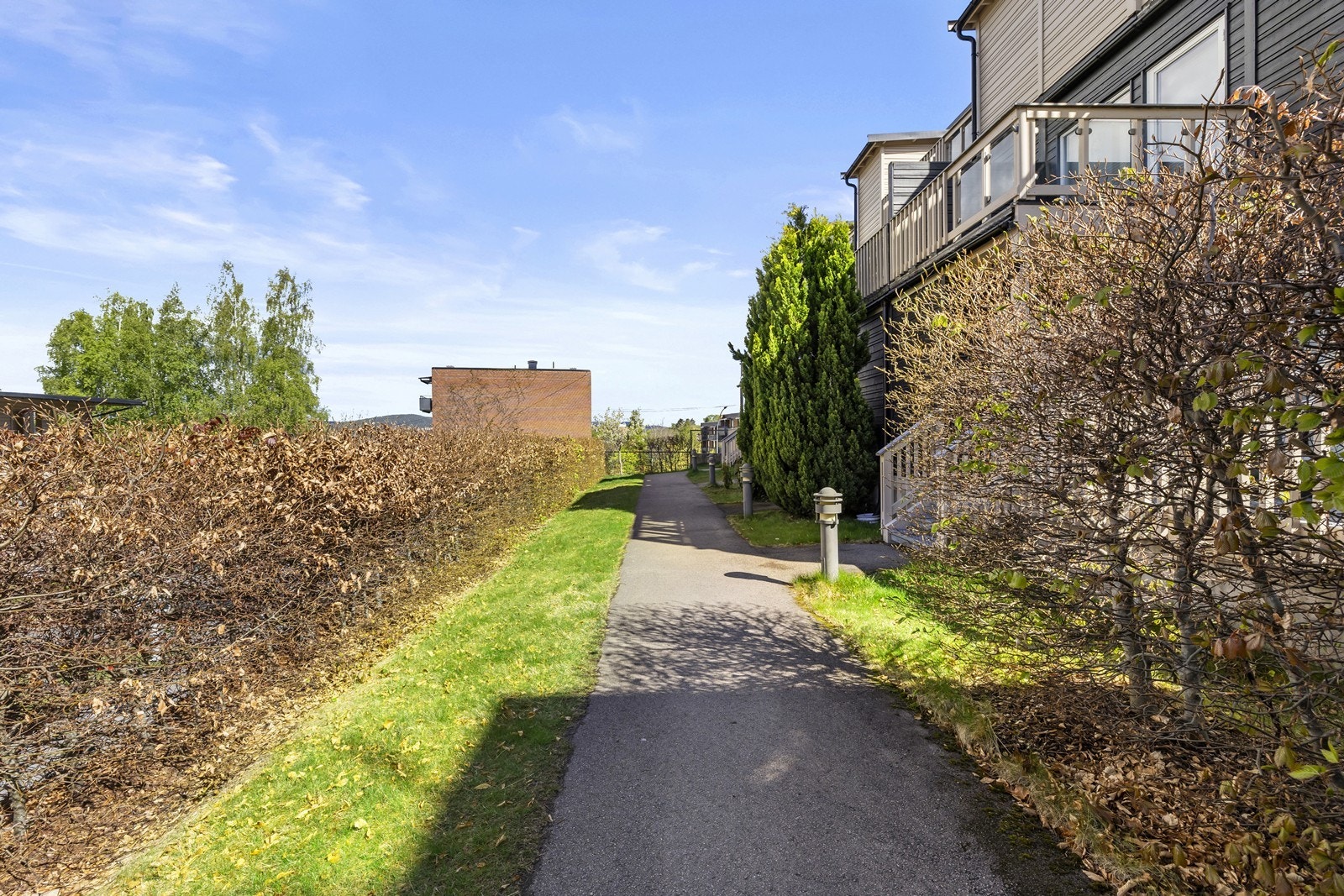 Stille og rolige omgivelser i et etablert boligområde. Galleribilde