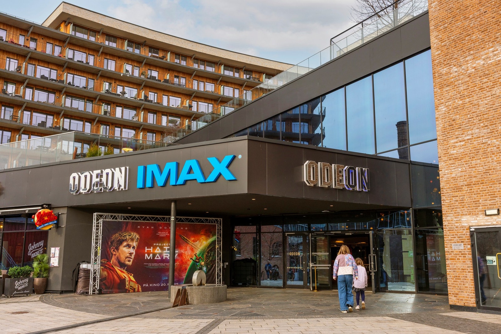 I Nydalen finner du både teater, konsertscener og en av Oslos beste kinoer. ODEON er Norges største kinosenter og landets eneste IMAX. Galleribilde