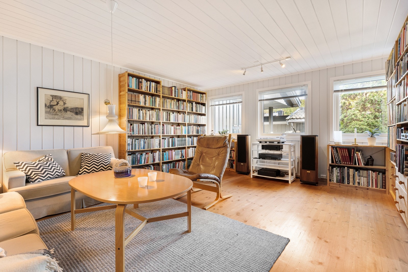 Kjellerstue i underetasjen Galleribilde