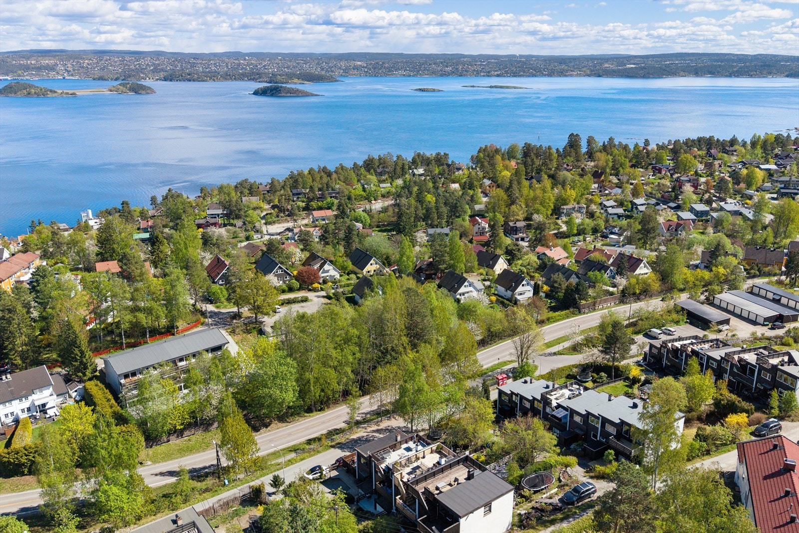 Rekkehus med attraktiv og sentral beliggenhet på Tangen. Galleribilde