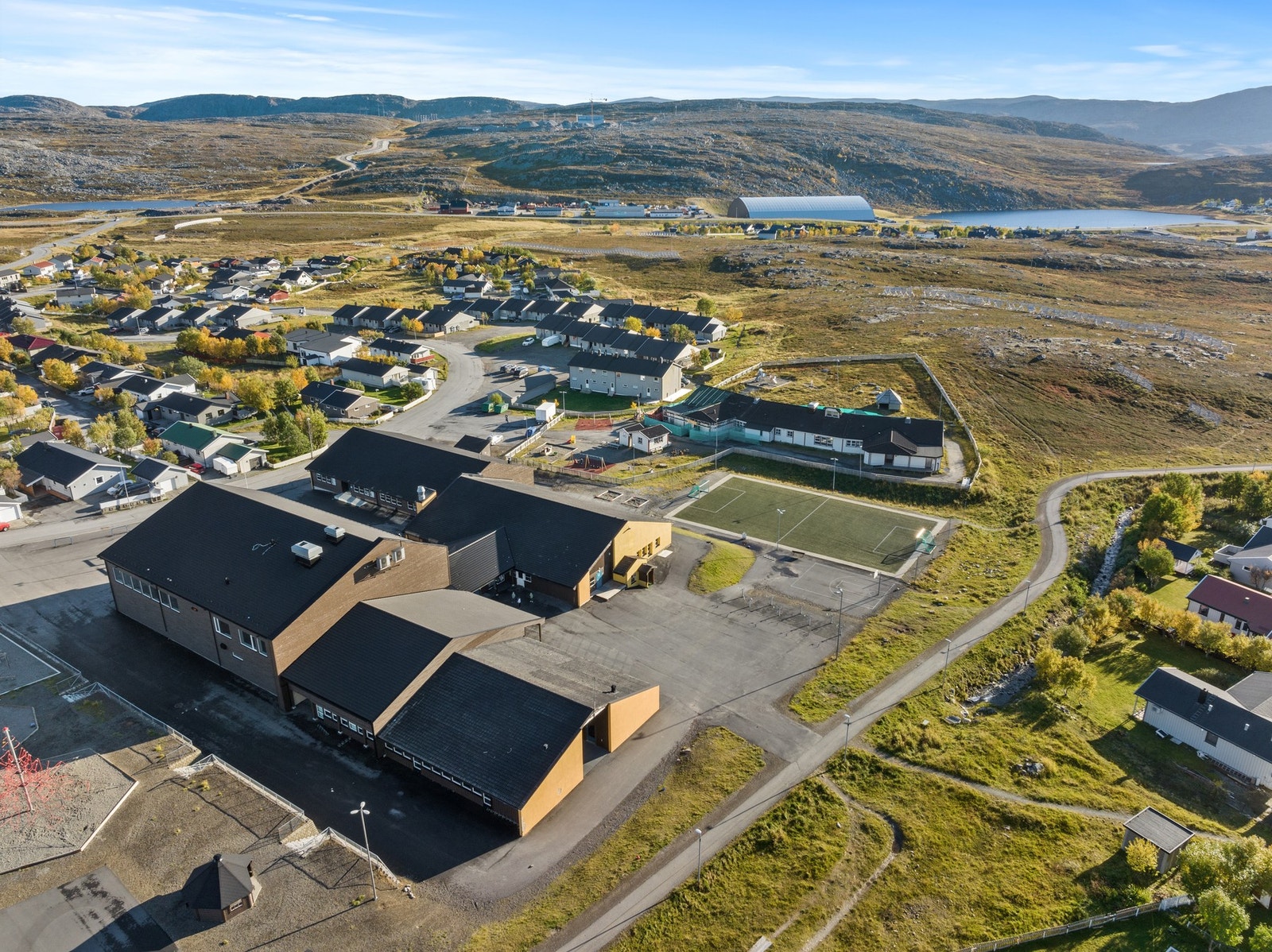 Nabolag med barneskole, barnehage i gangavstand Galleribilde