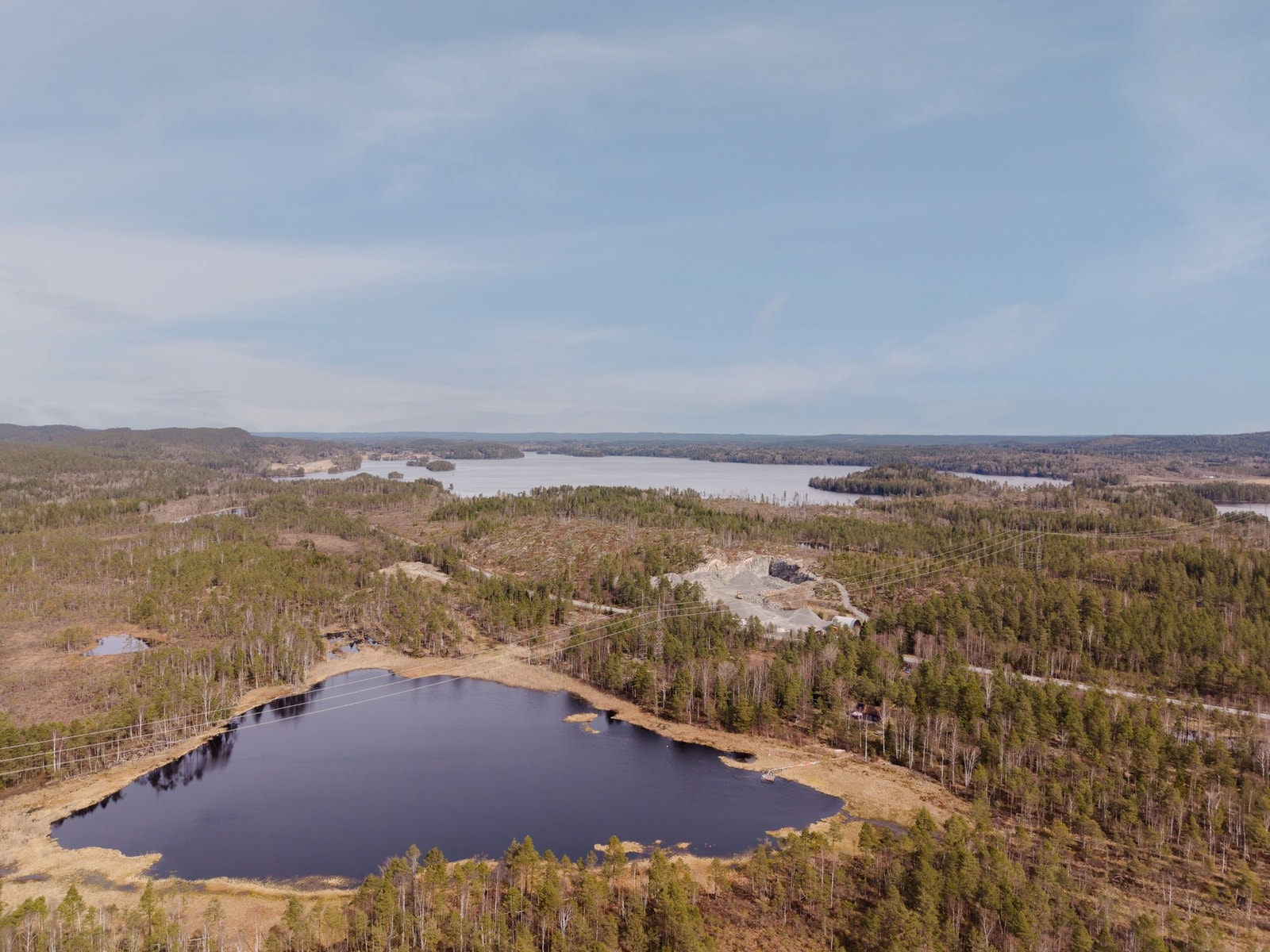 Hyggelig hytte med naturskjønne omgivelser. Galleribilde