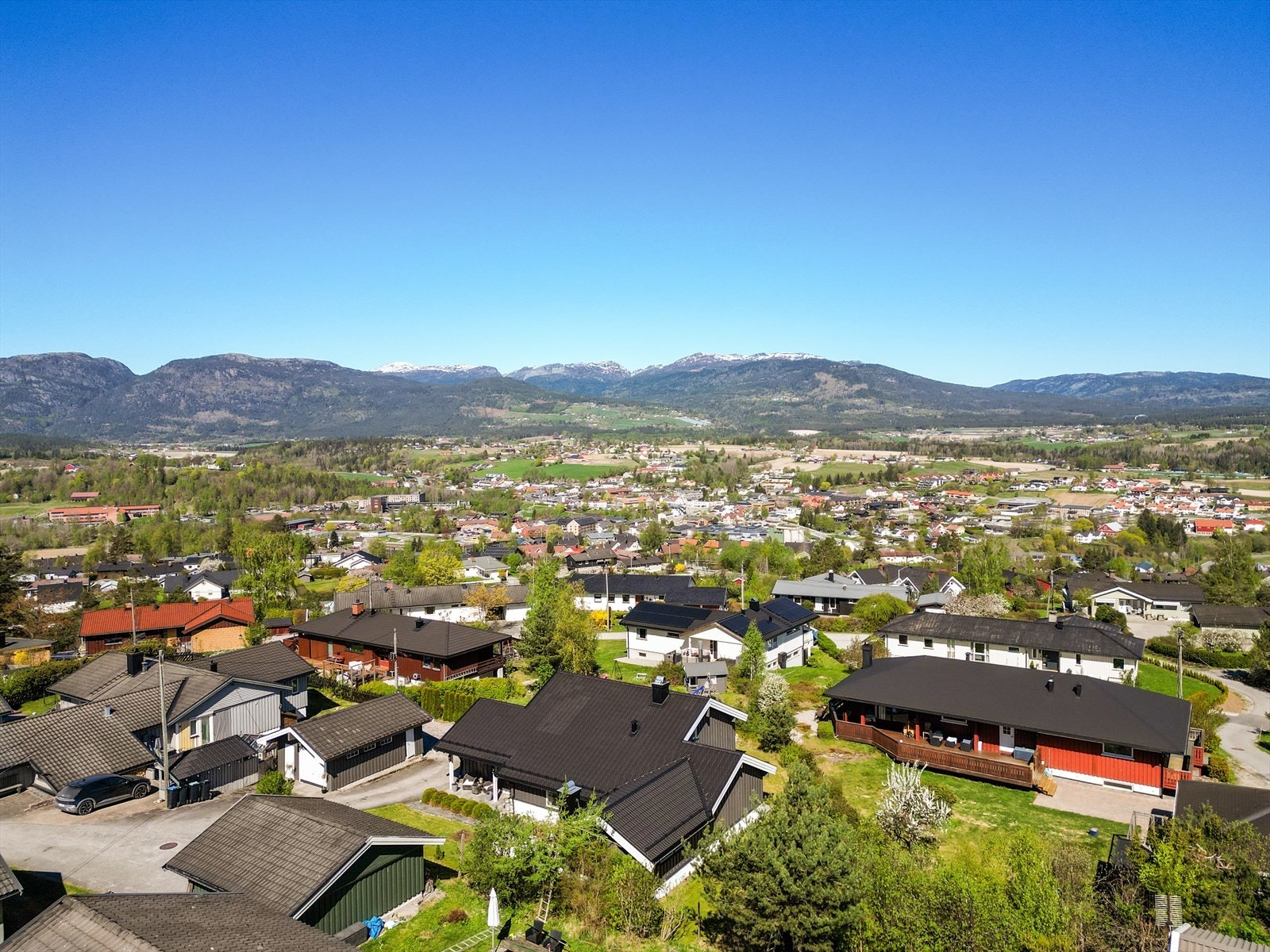 Oversikt over det veletablerte boligområdet. Galleribilde