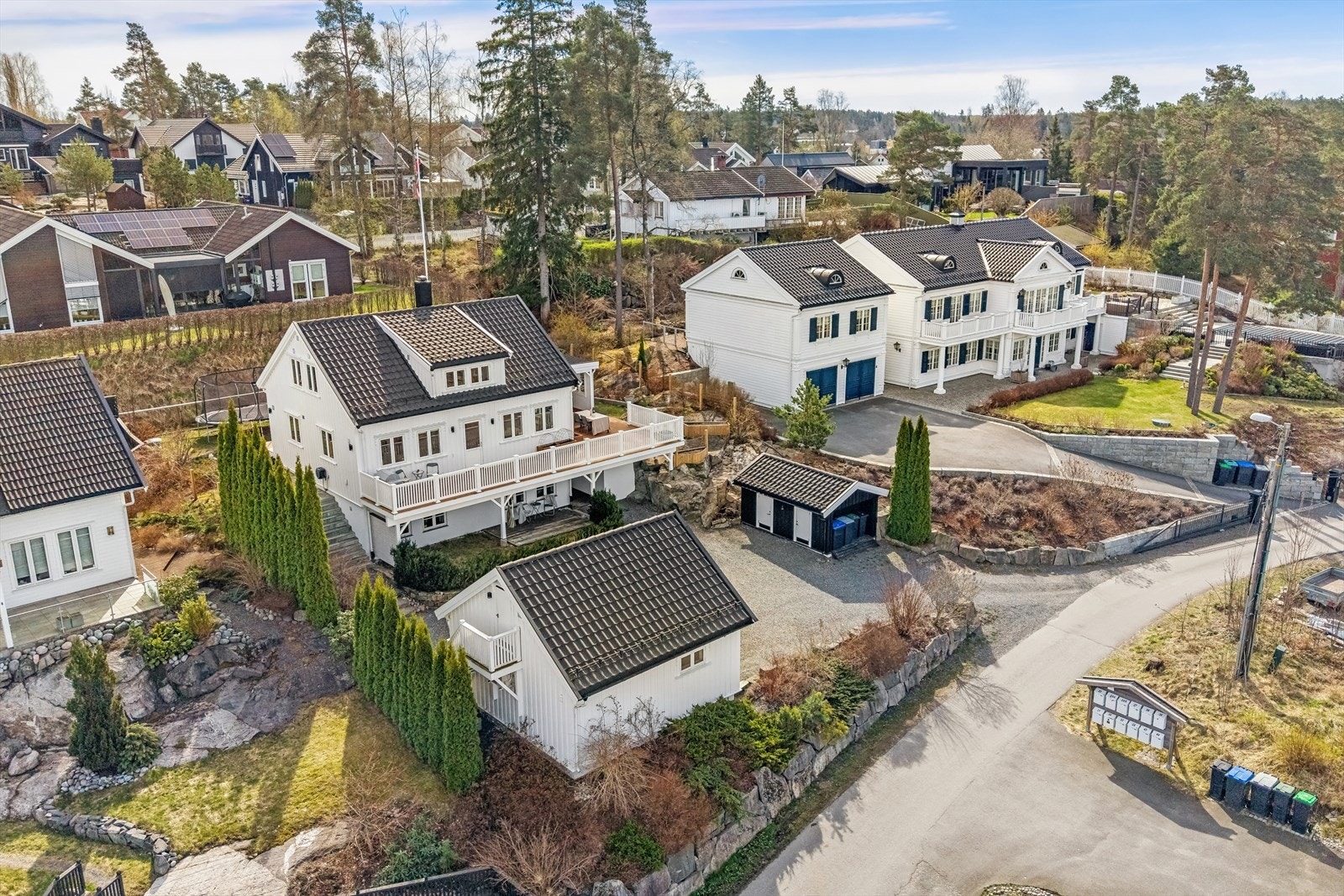 Meget god beliggenhet med gangavstand til Son sentrum Galleribilde