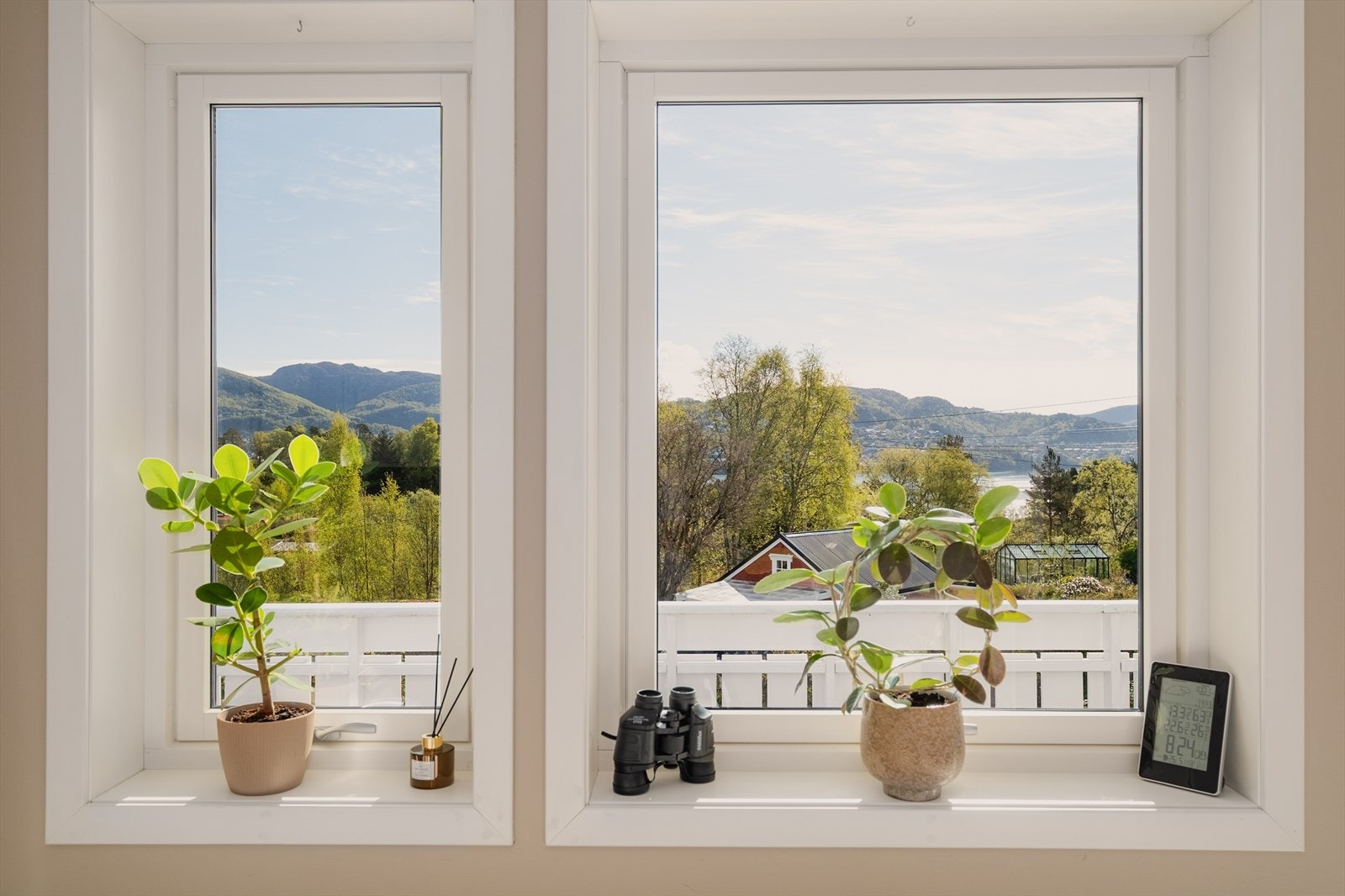 5 minutter til fots ned til sjøen Galleribilde