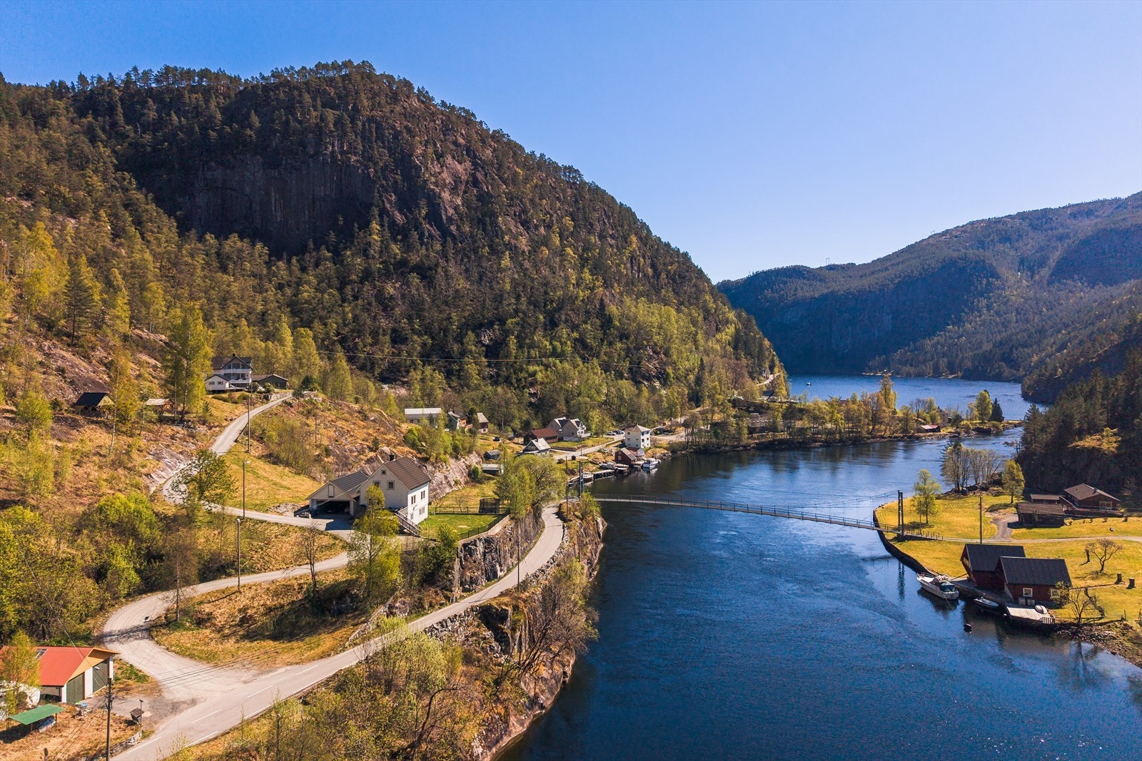 Her bor du i rolige og naturskjønne omgivelser. Galleribilde